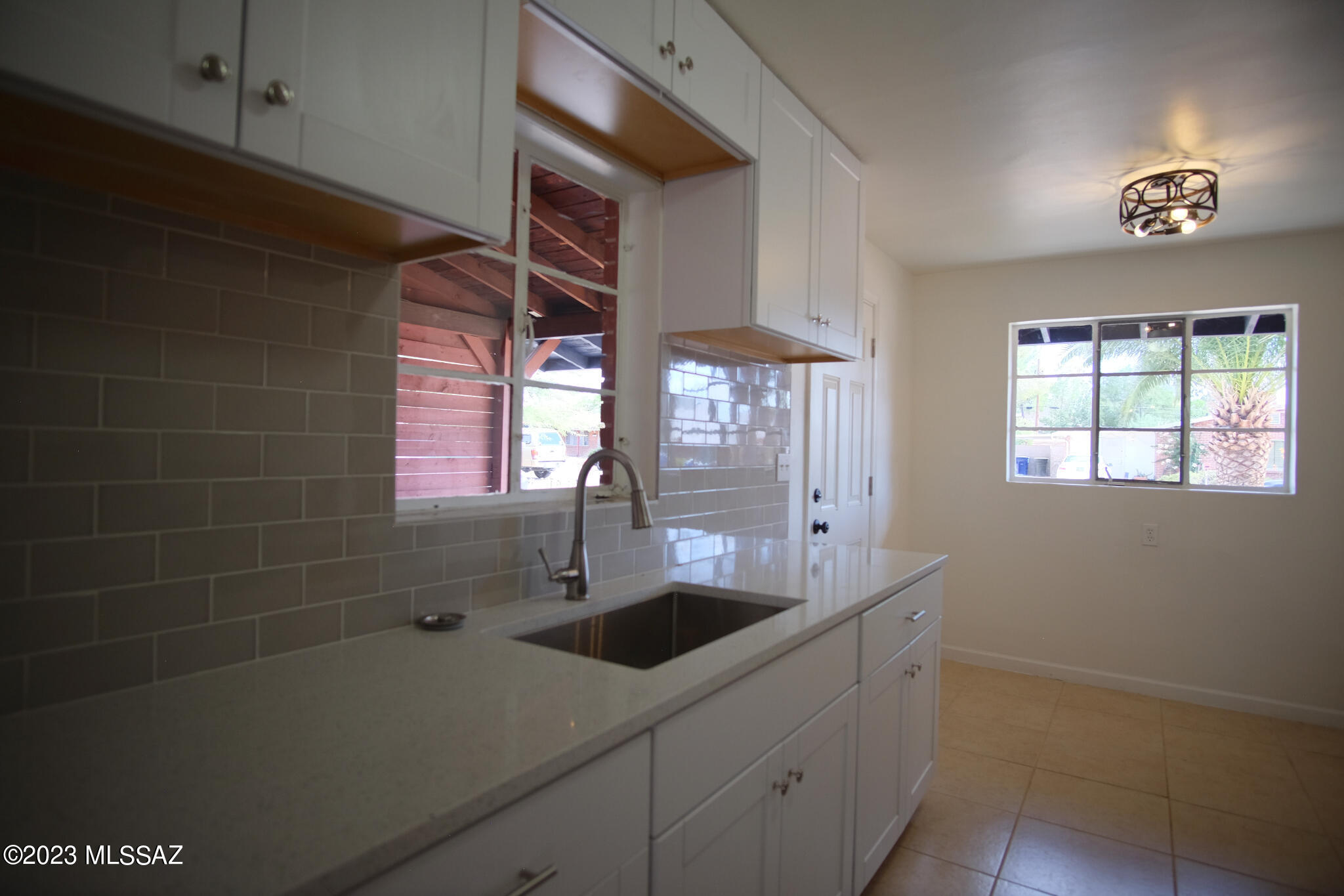 Catalina Subd. NO. 2 Resub Lot 14 - Residential Lease