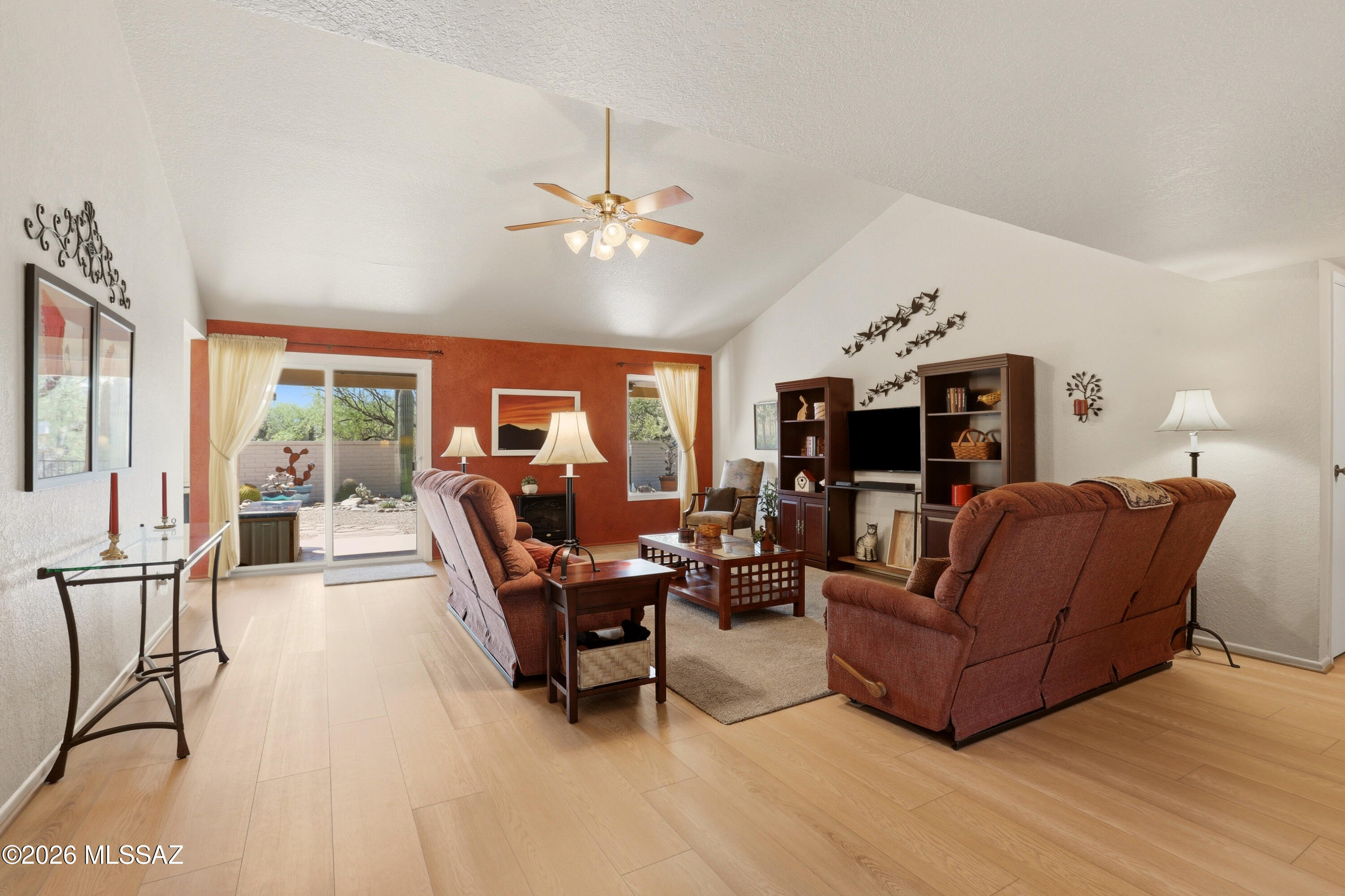 Catalina Highlands  (36-74) - Residential