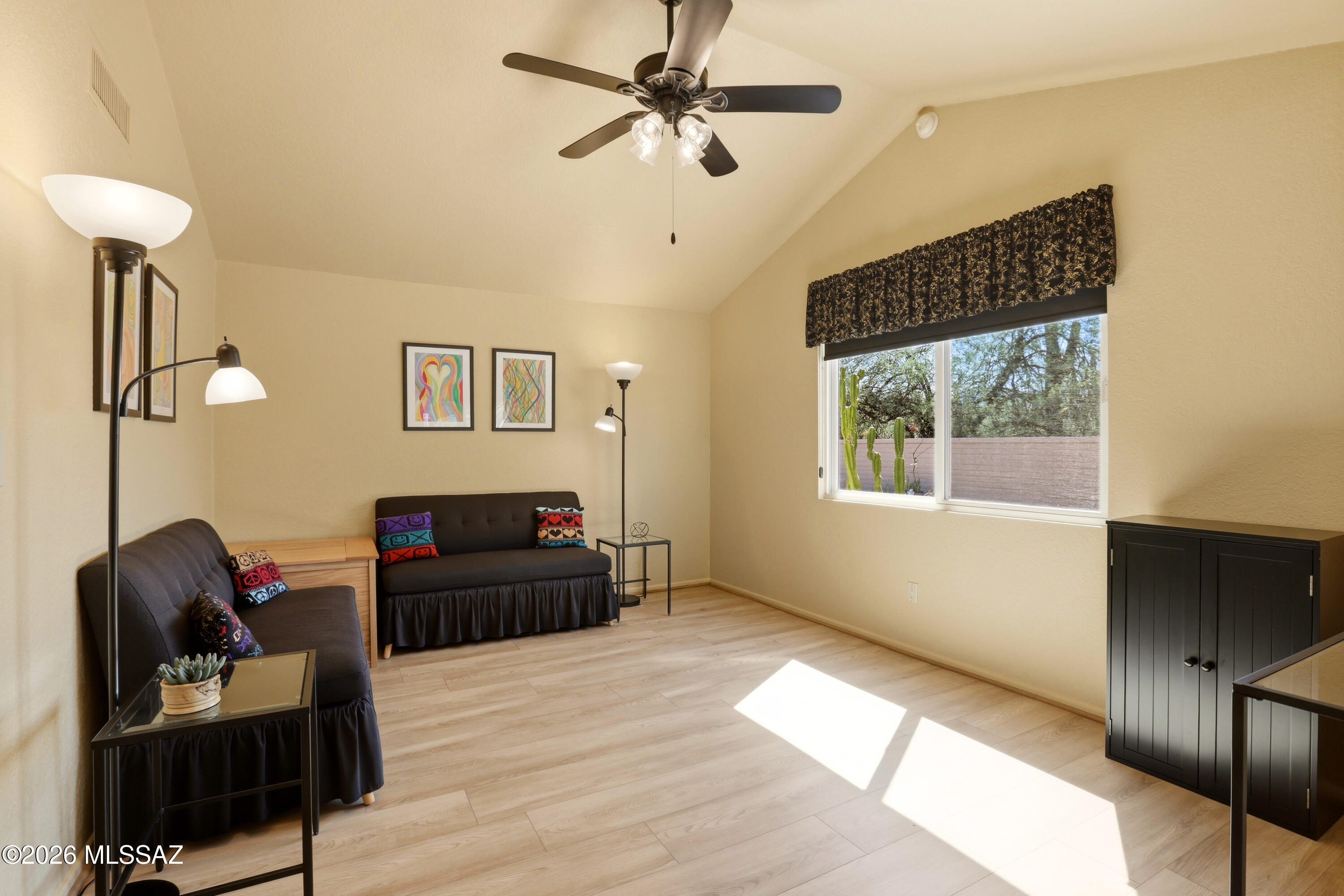 Catalina Highlands  (36-74) - Residential