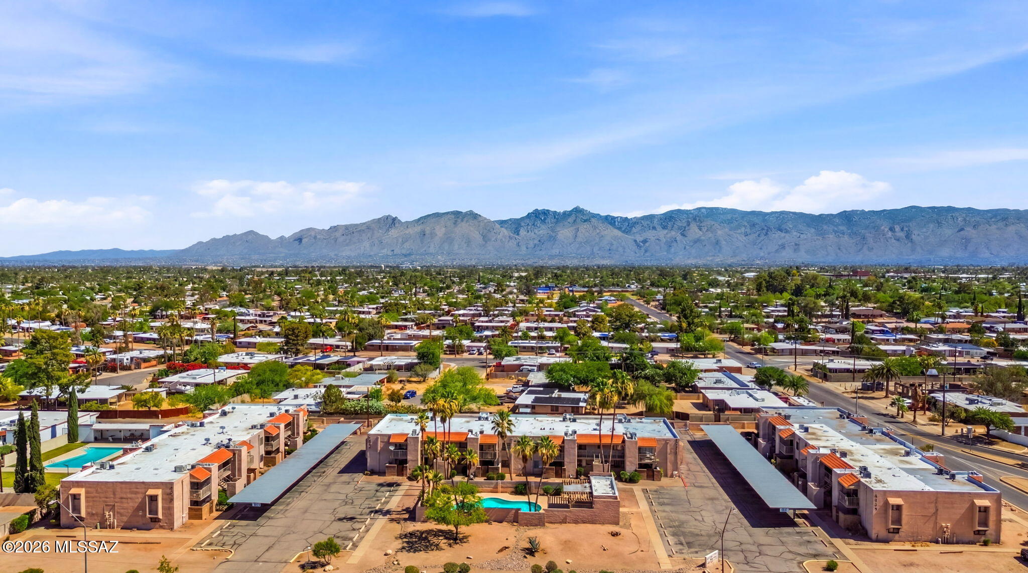 Golf Links East Condos (1-48) - Residential