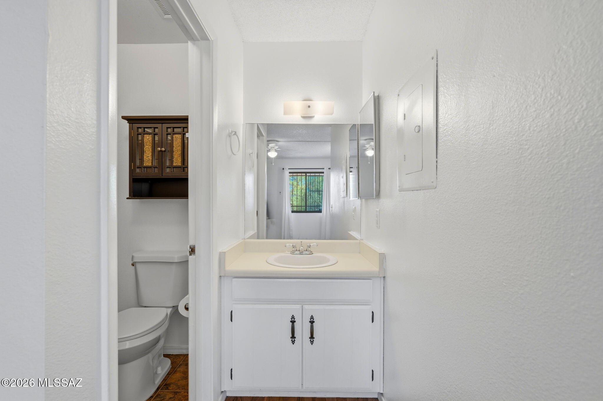 Golf Links East Condos (1-48) - Residential