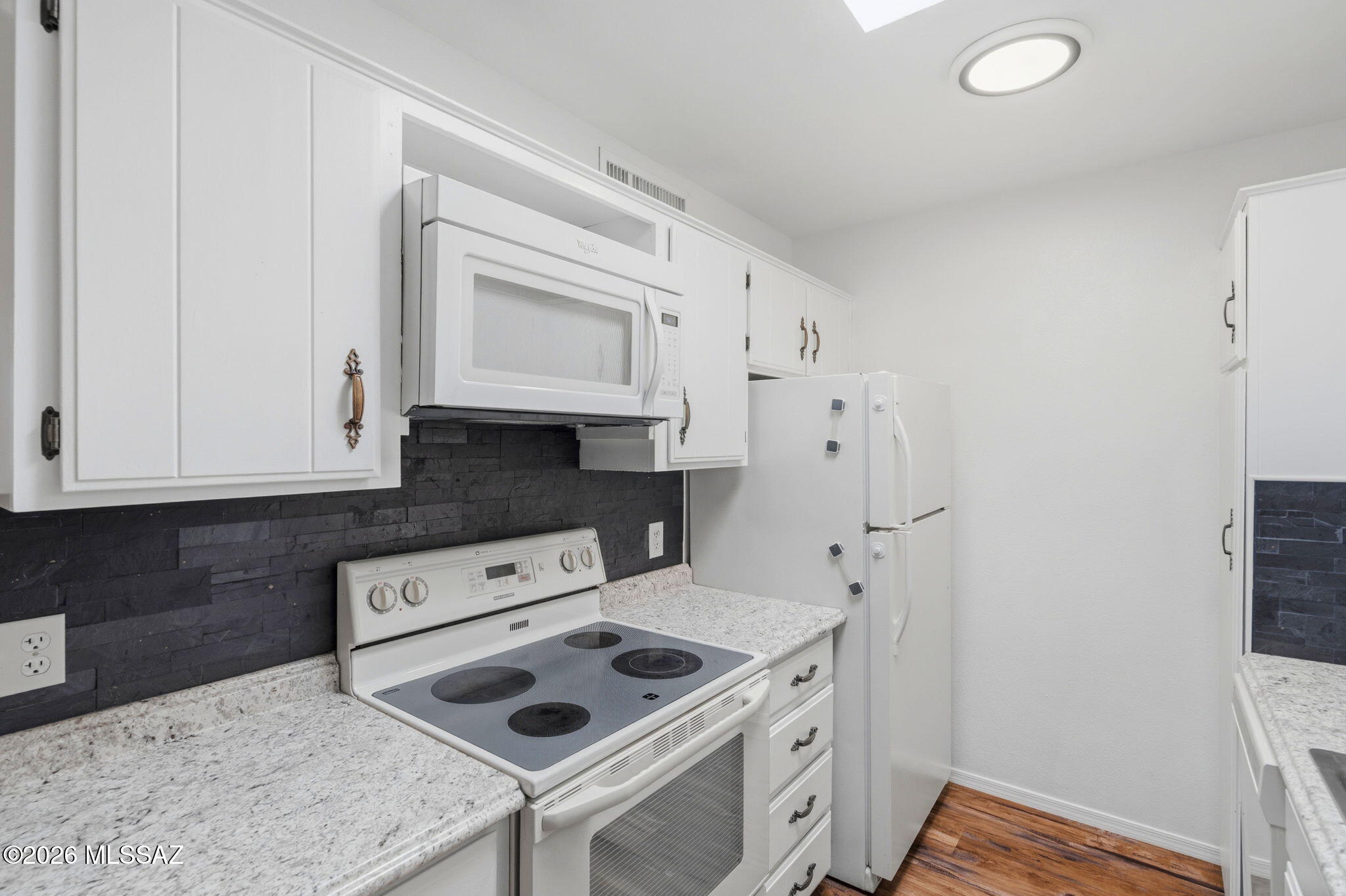 Golf Links East Condos (1-48) - Residential