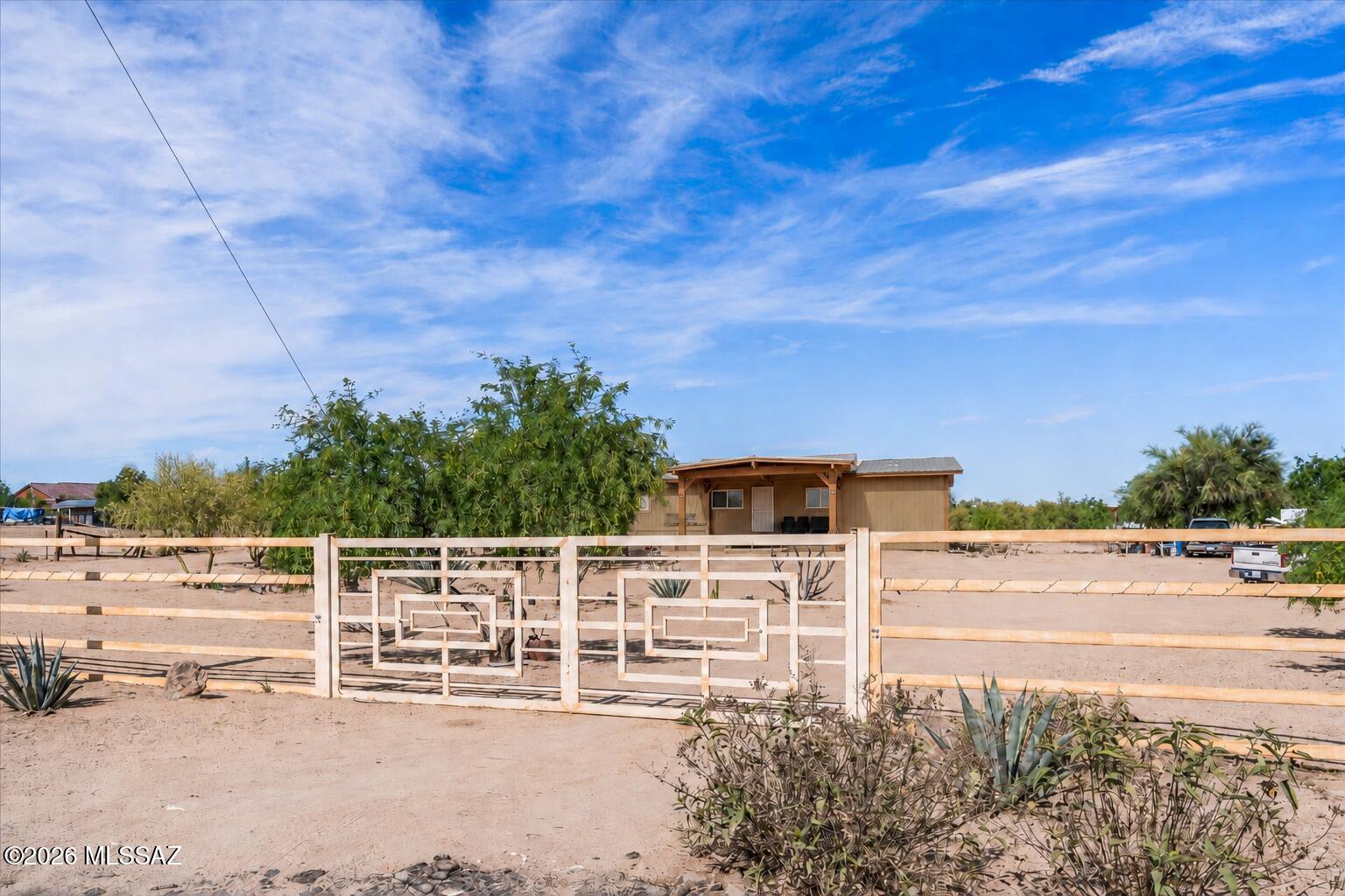 Don't miss this incredible opportunity to become a homeowner! This charming 2-bed, 2-bath property boasts breathtaking views on a spacious lot of over an acre. The fully custom kitchen and bathrooms add a touch of luxury to this affordable gem. Act fast and make this dream home yours today!