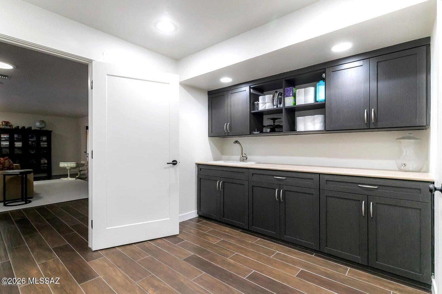 Unsubdivided - Residential Lease