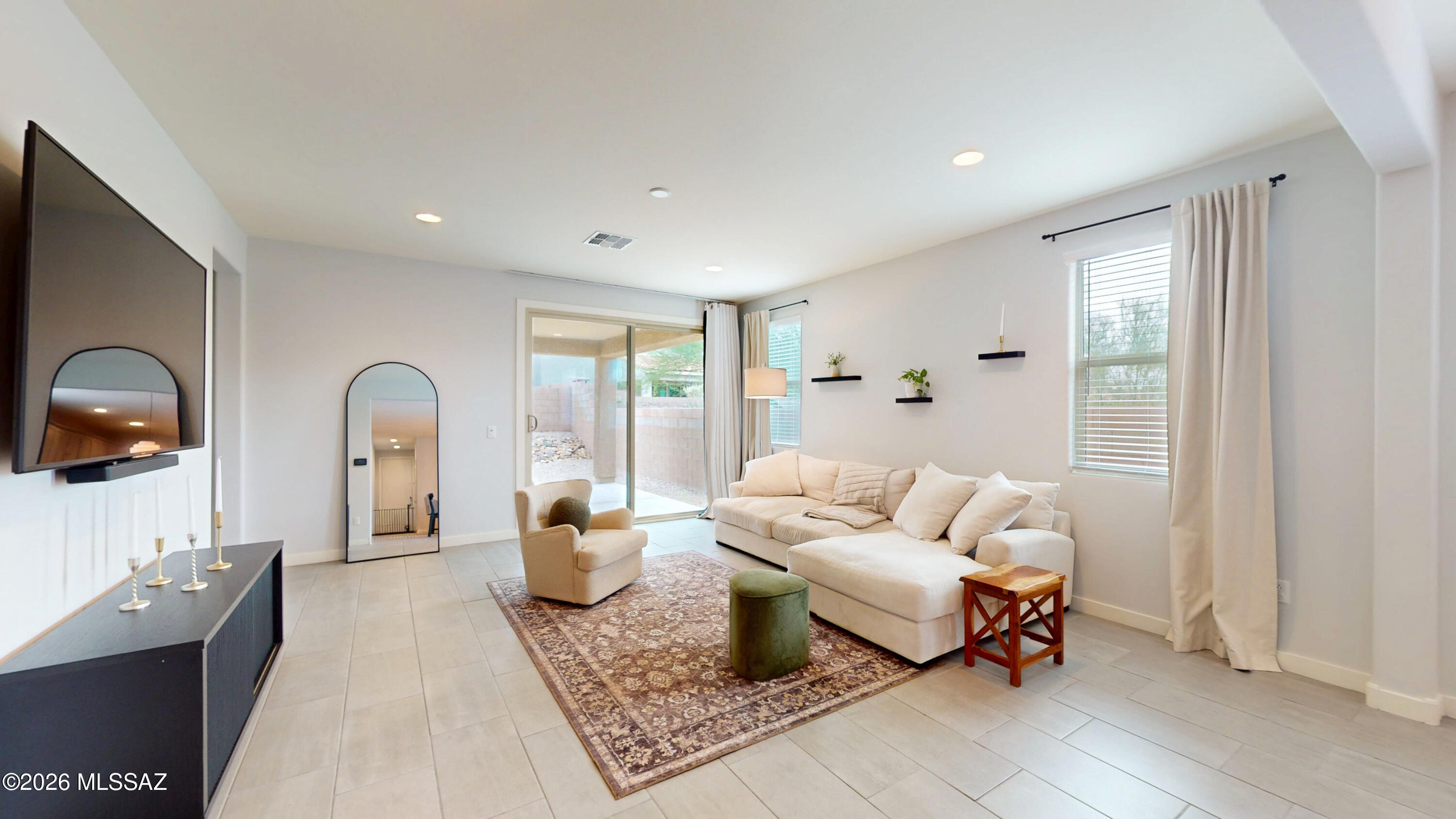 Rancho Del Lago (1-100) - Residential