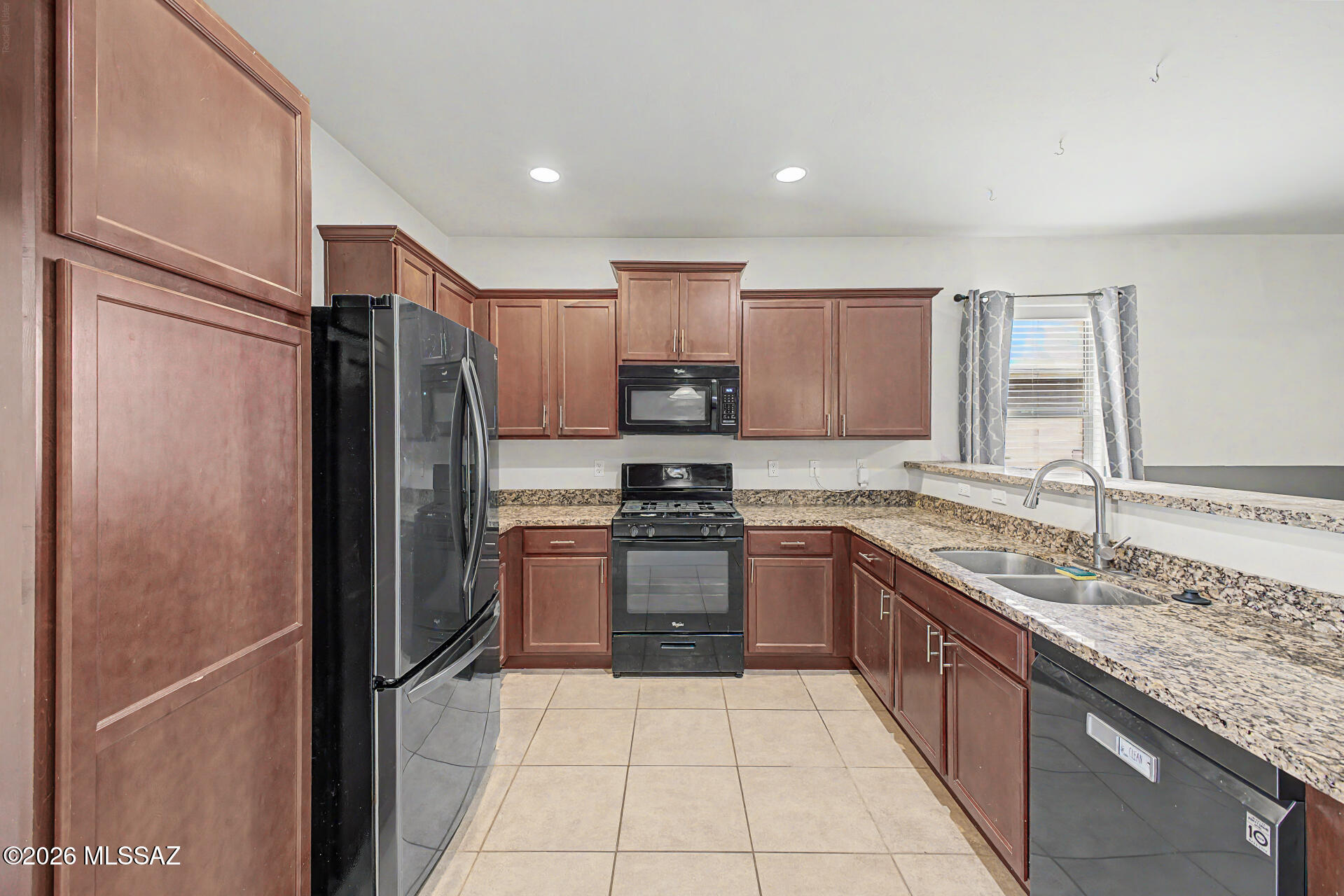 N/A - Residential Lease