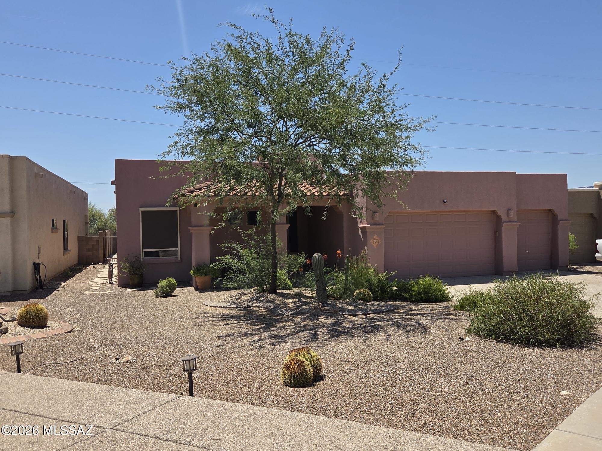 Great house in a close in neighborhood on a large lot with mountain views. Open floor plan with grand entryway. Large kitchen with loads of cabinets, granite counters, undermount sink, built in desk space & upgraded stainless appliances. Gas fireplace in the great room. Spacious master with jetted tub & separate shower, dual sinks & large master closet with built-ins. Flexible floor plan with space for either a formal dining or a home office...you choose. Second and third bedrooms are split from master bedroom and share the hall bath. Recently installed deluxe widow coverings and black out shutters. Multiple ceiling fans throughout. Big back yard with a covered patio, built-in fireplace with seating. Oversized 3 car garage with exposed aggregate concrete driveway.