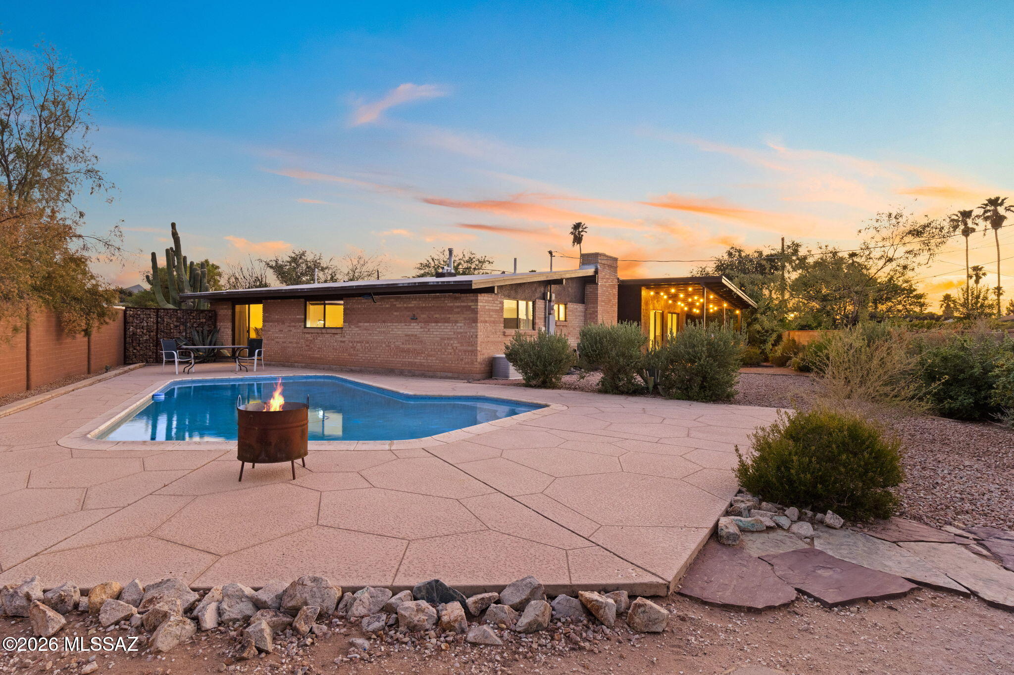 Centennial Park NO. 2 (1-7) - Residential
