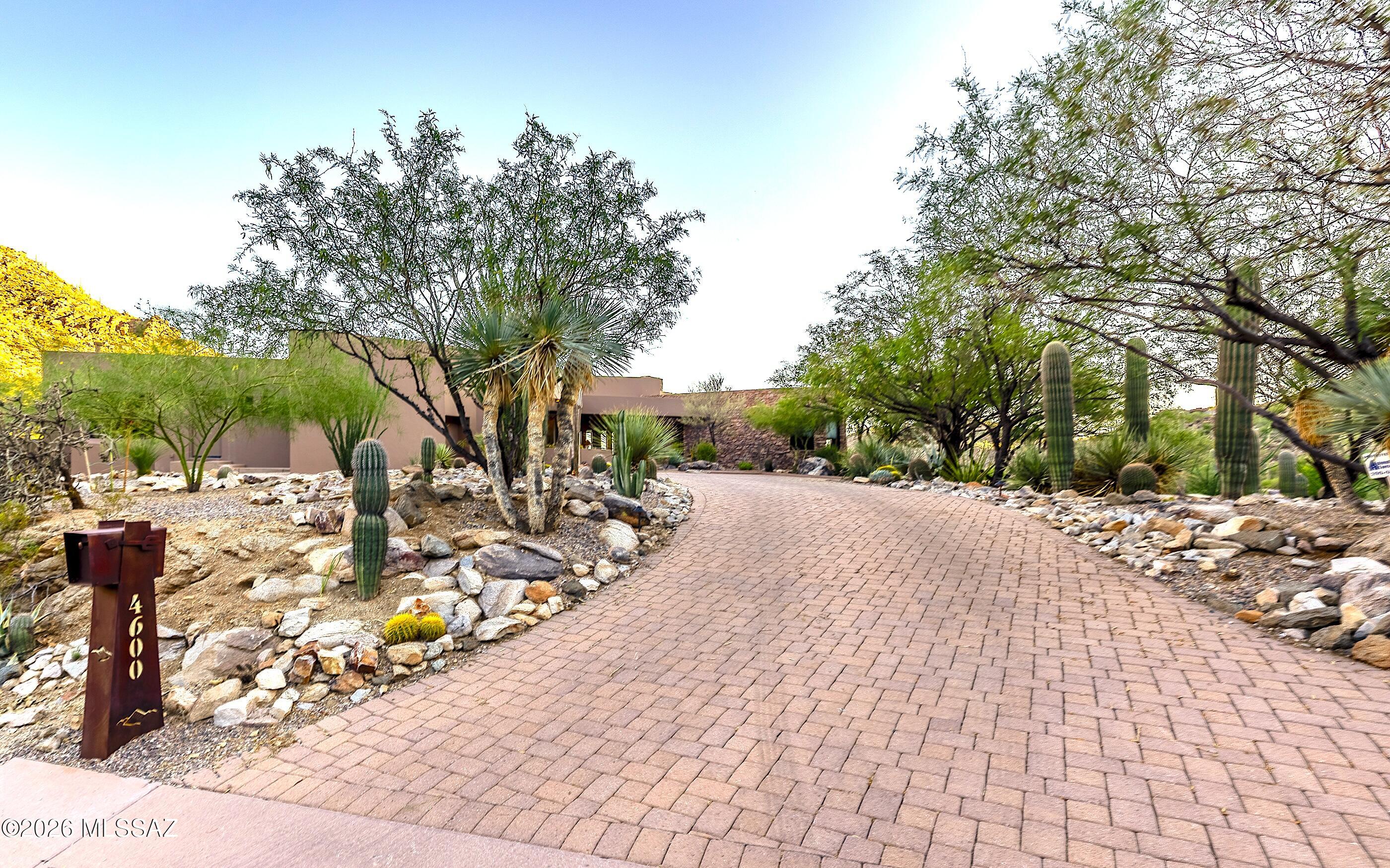 Canyon Pass At Dove Mountain - Residential