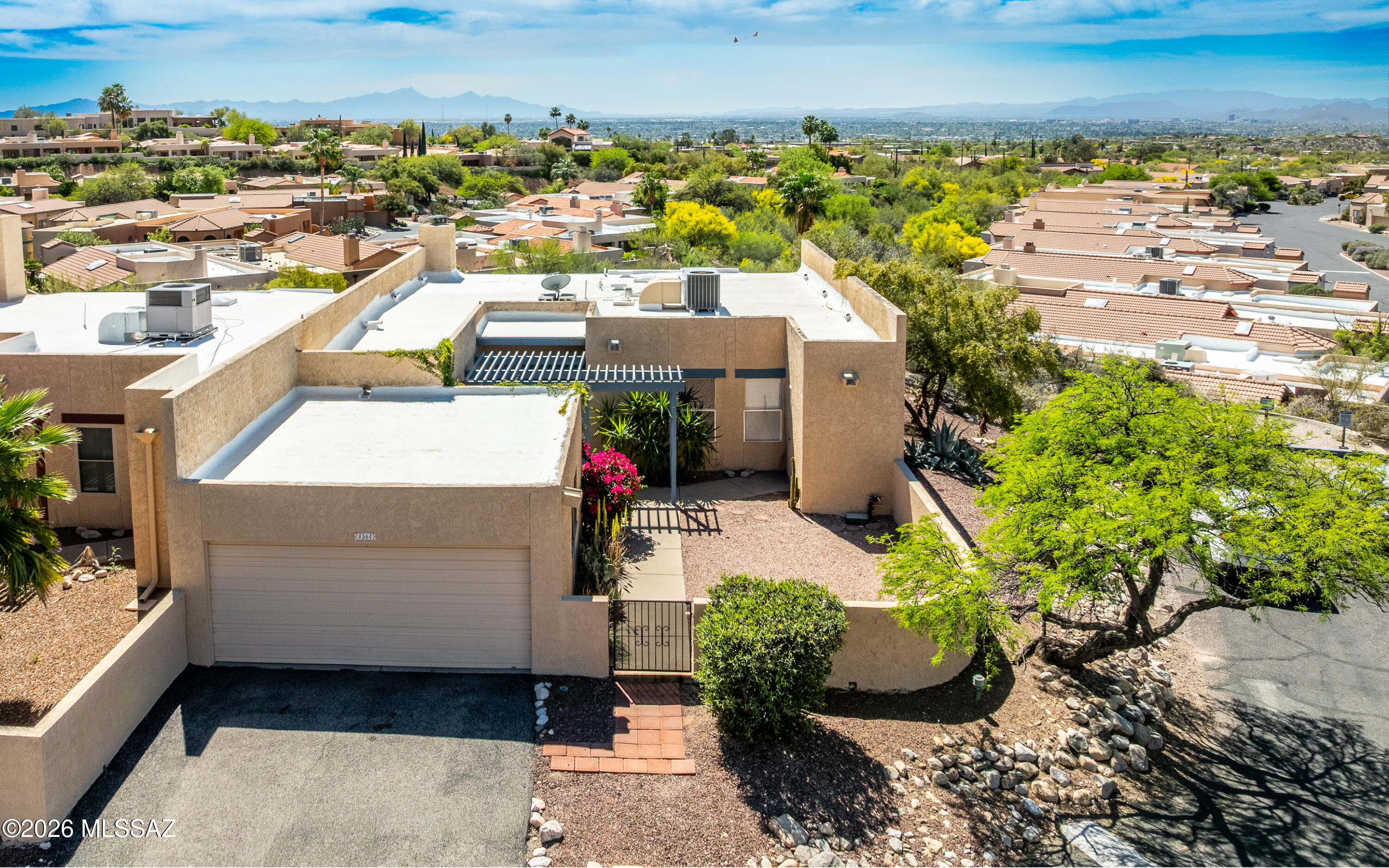 Viewpoint II Townhouses - Residential
