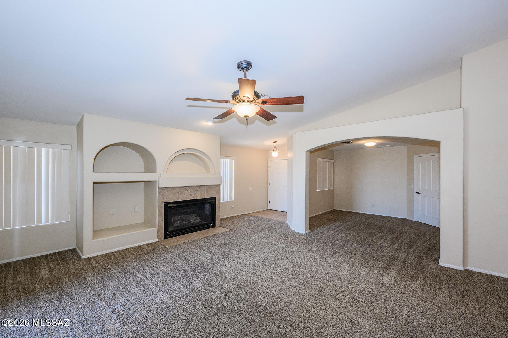 Rancho Del Lago (1-100) - Residential