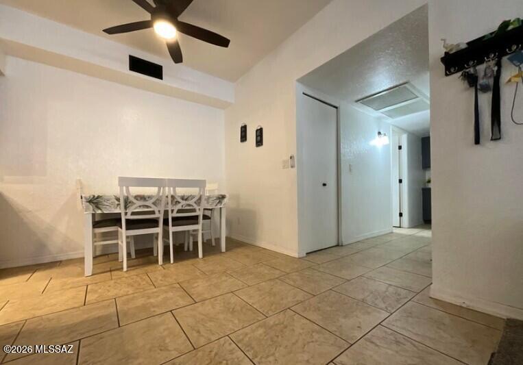 Summertree Condominiums (1-224) - Residential Lease