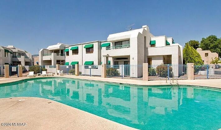 Summertree Condominiums (1-224) - Residential Lease