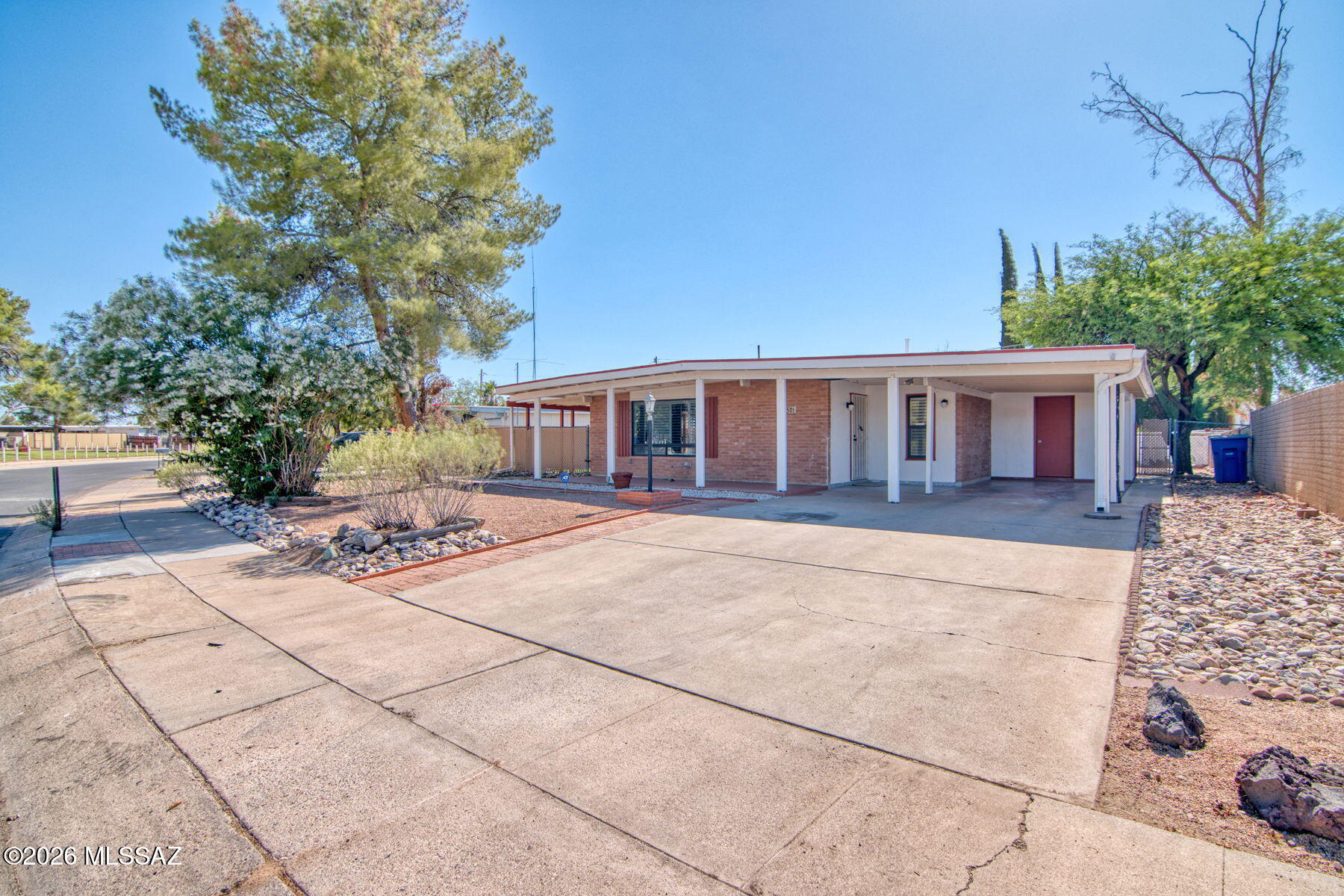 Range priced $265,000-$275,000! Cute, clean and move in ready! This home has amazing curb appeal and if you love outdoor living spaces this is the house for you. Large front patio and huge side patio perfect for entertaining and hanging with friend and family. Red brick mid-century home has fresh paing and carpet quartz counter tops, updated primary bathroom and a large lot. This home is a great value and right across the street from a cool neighborhood park. Easy commute to DM. Owner/Agent