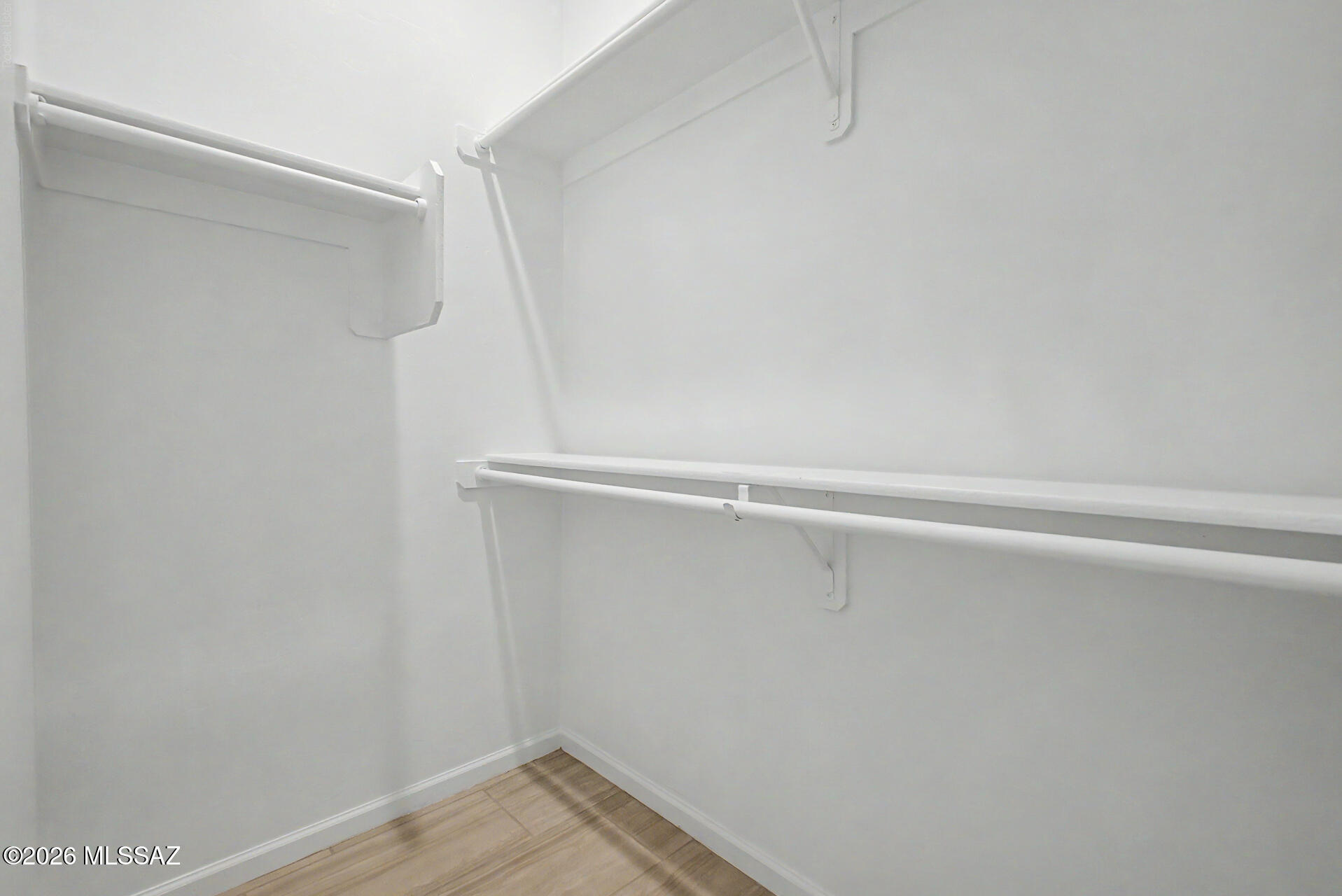 New Tucson Unit NO. 4 (1-203) - Residential Lease