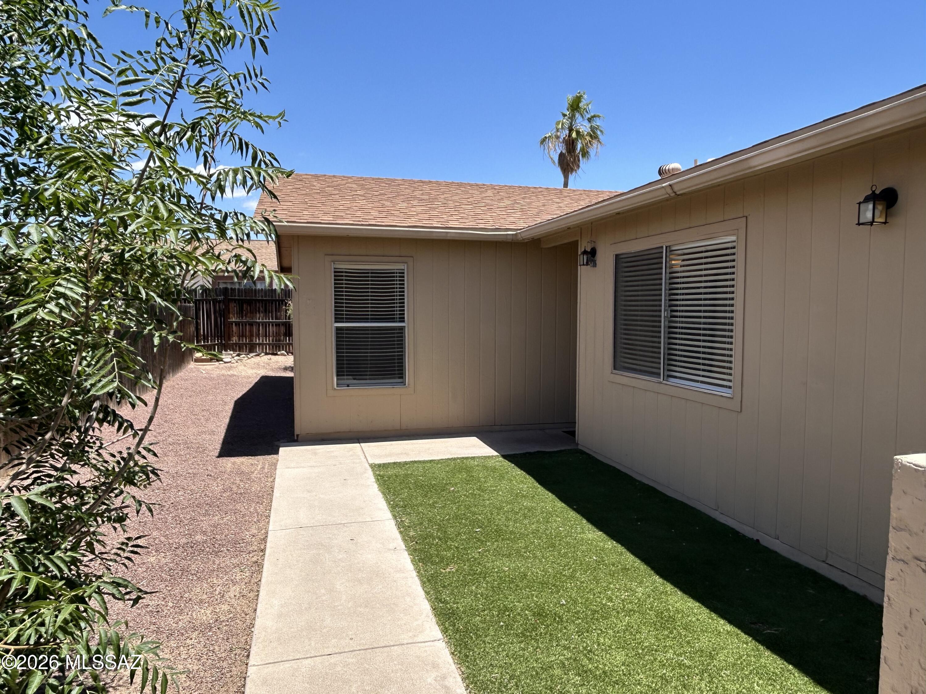 Edgebrooke Village (1-79) - Residential