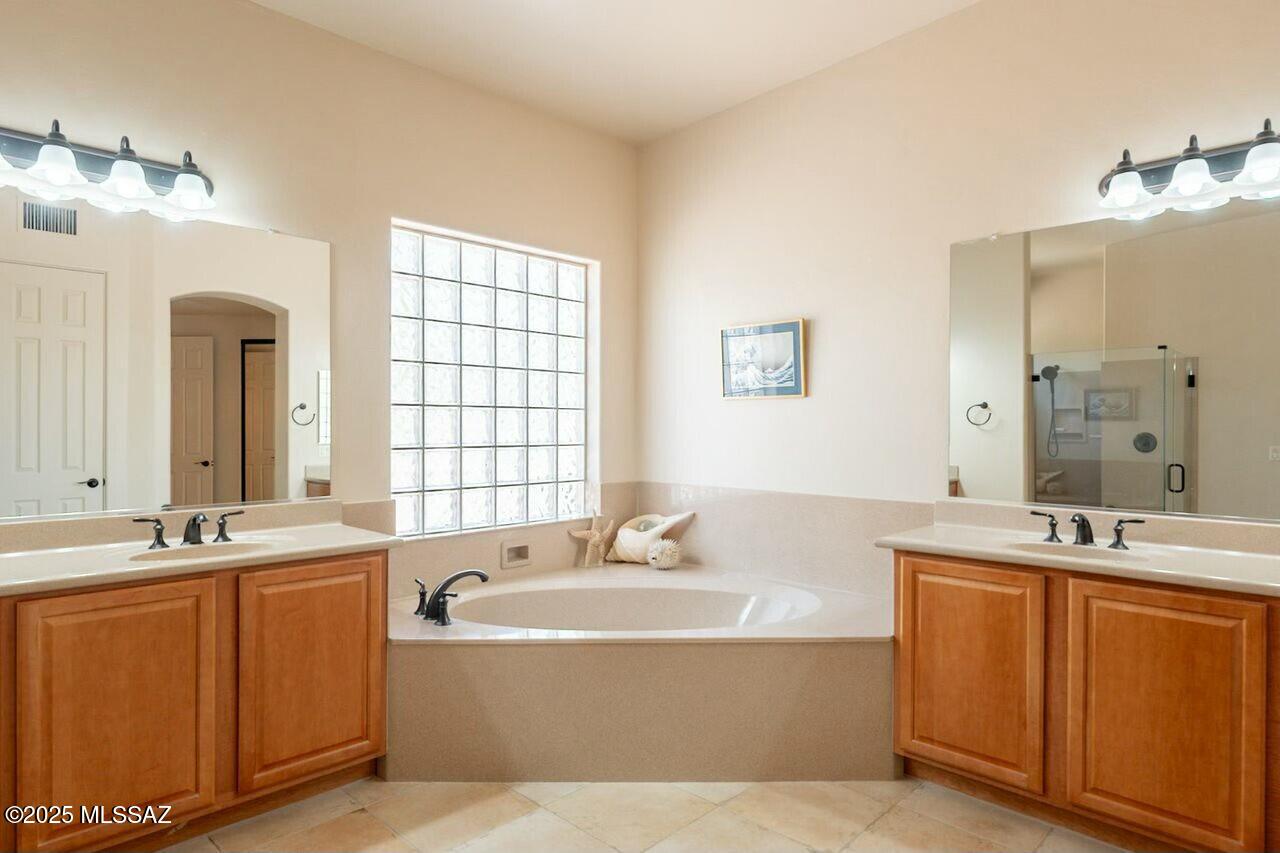 Dos Lagos at Dove Mountain (1-91) - Residential