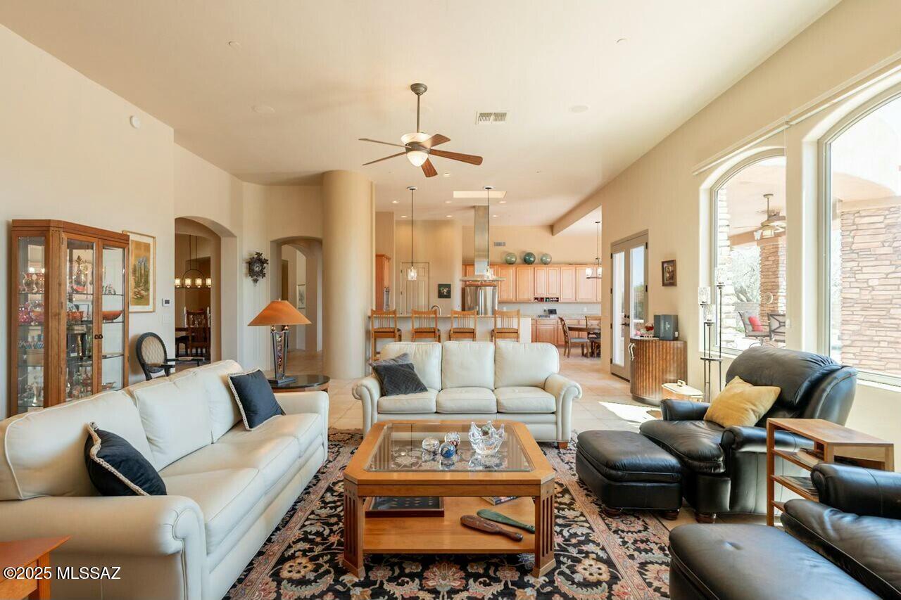 Dos Lagos at Dove Mountain (1-91) - Residential