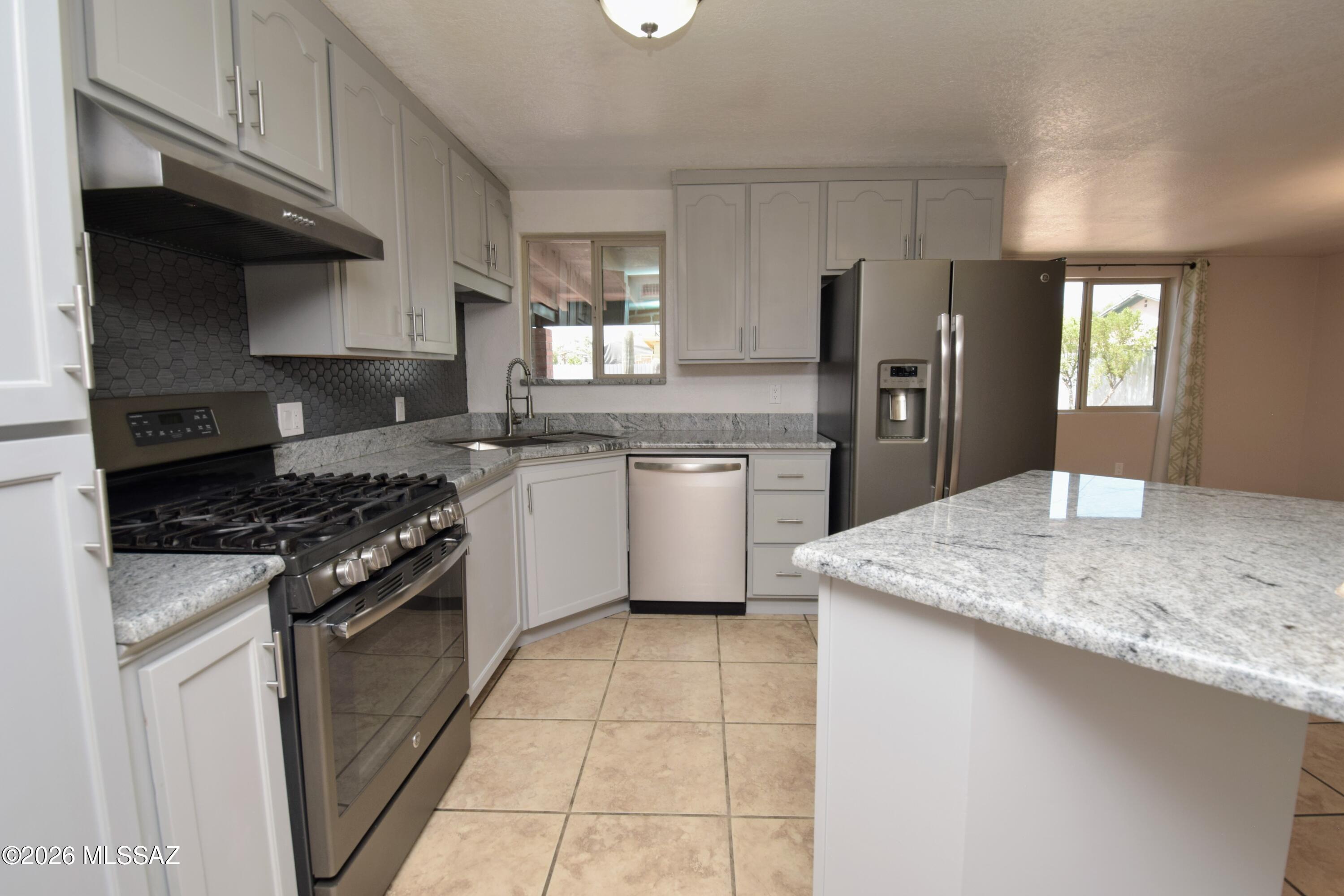 Arizona Acres - Residential Lease