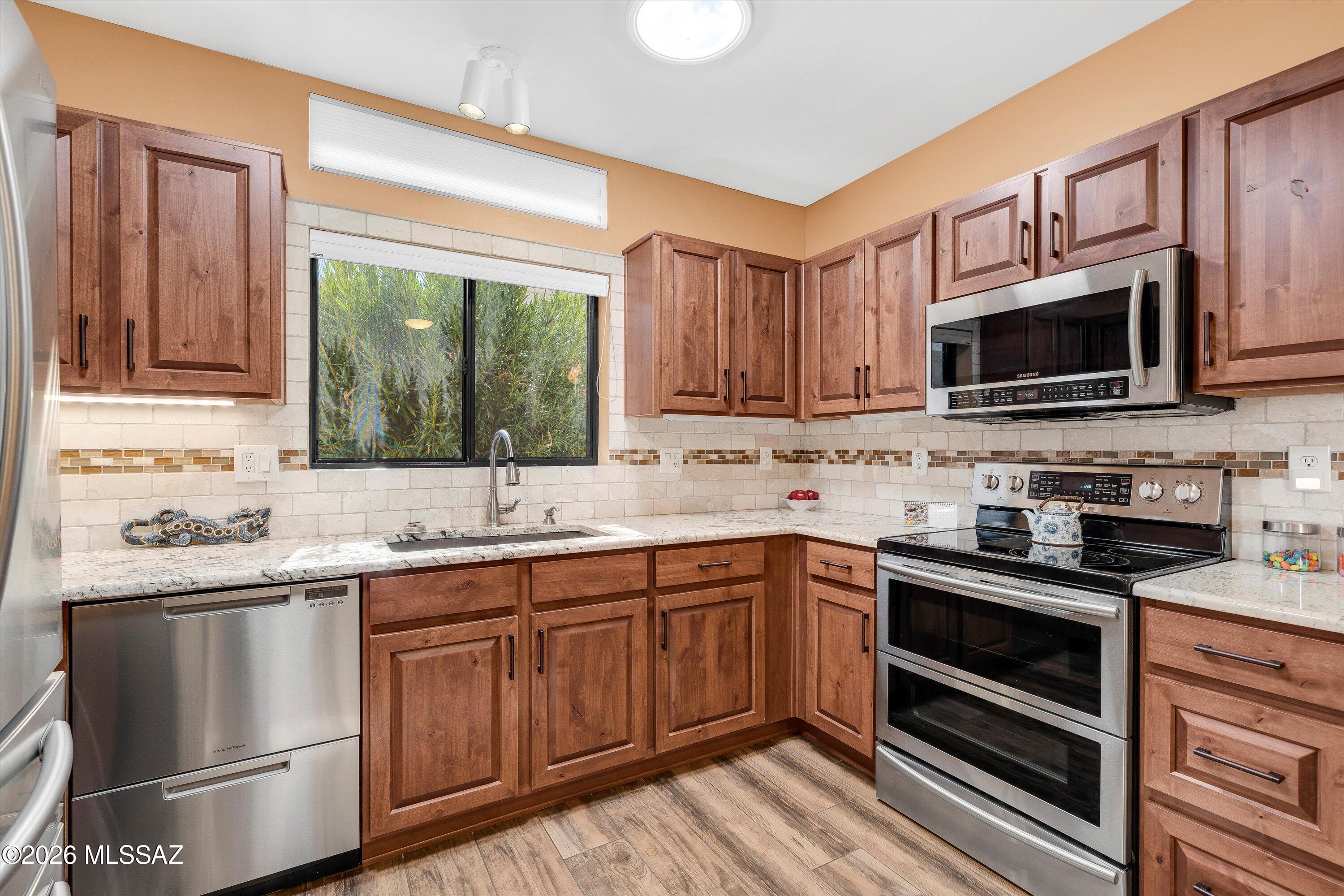 Madera Vista(1-85) - Residential
