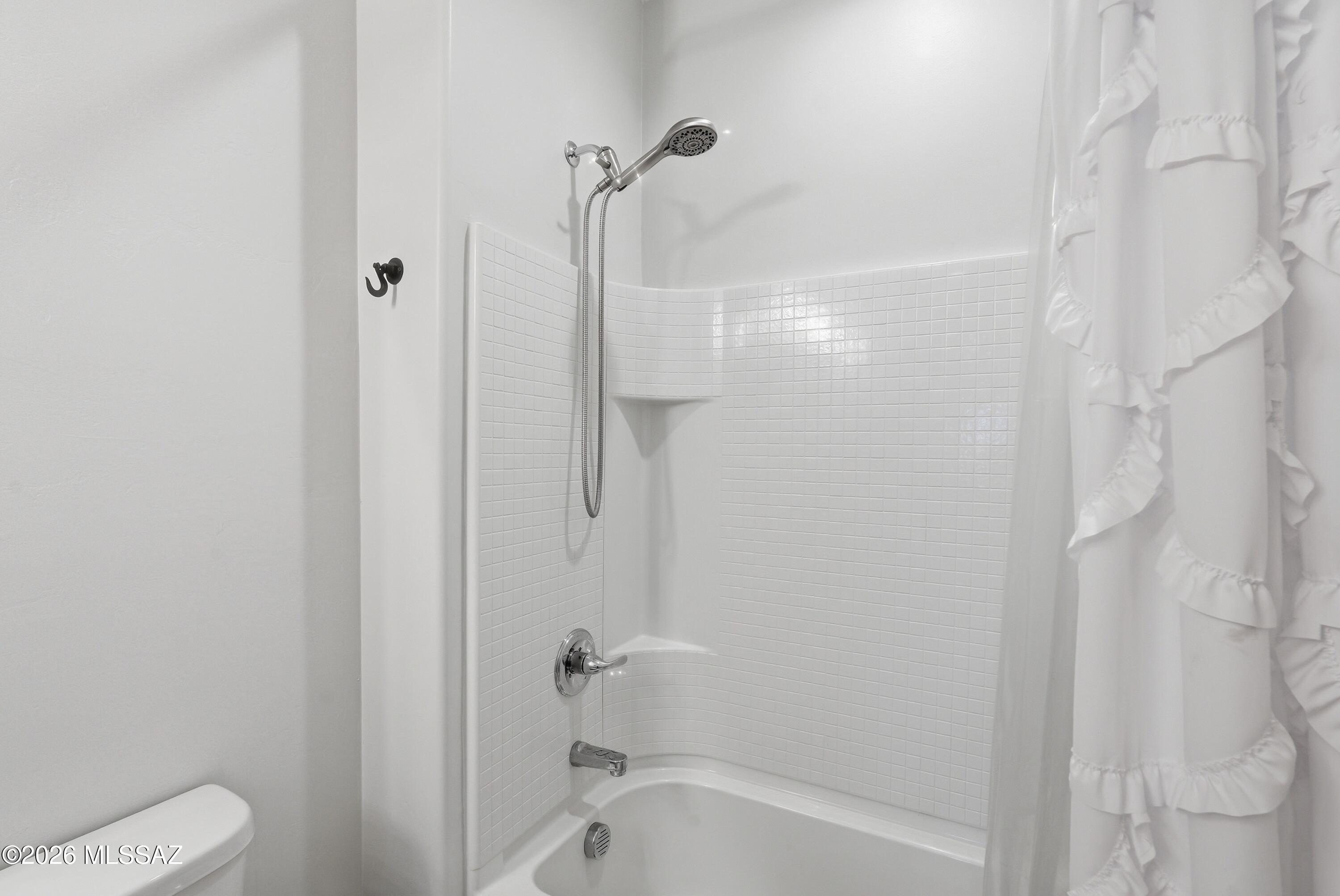 Rancho Cascabel - Residential Lease