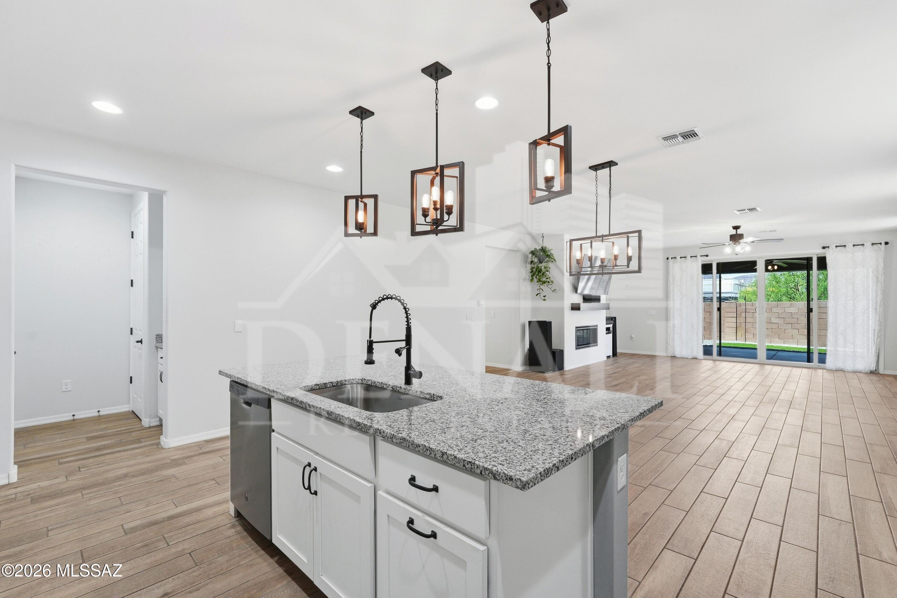 Rancho Cascabel - Residential Lease