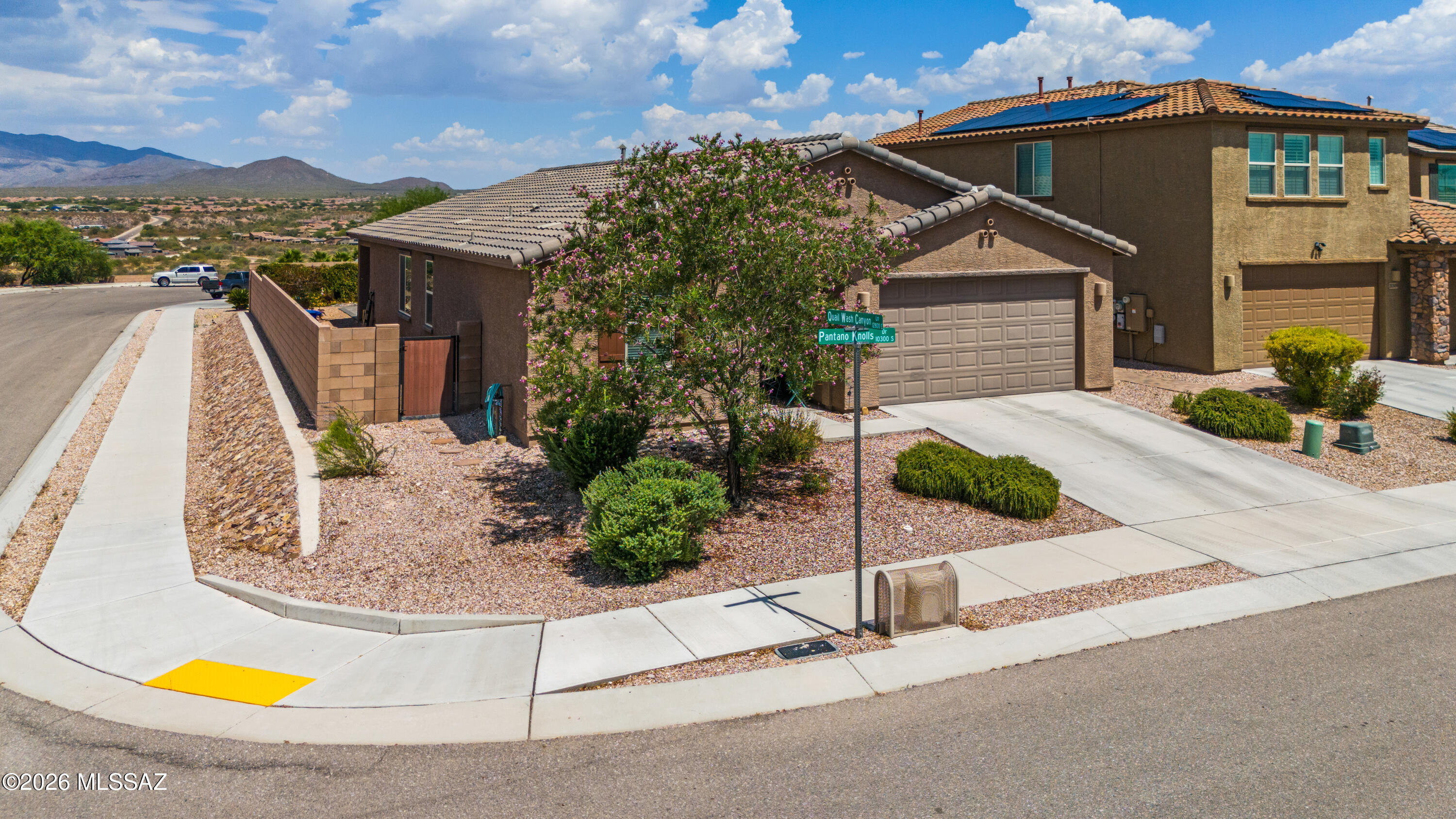 The Vistas At Rincon Knolls SQ20152600506 - Residential