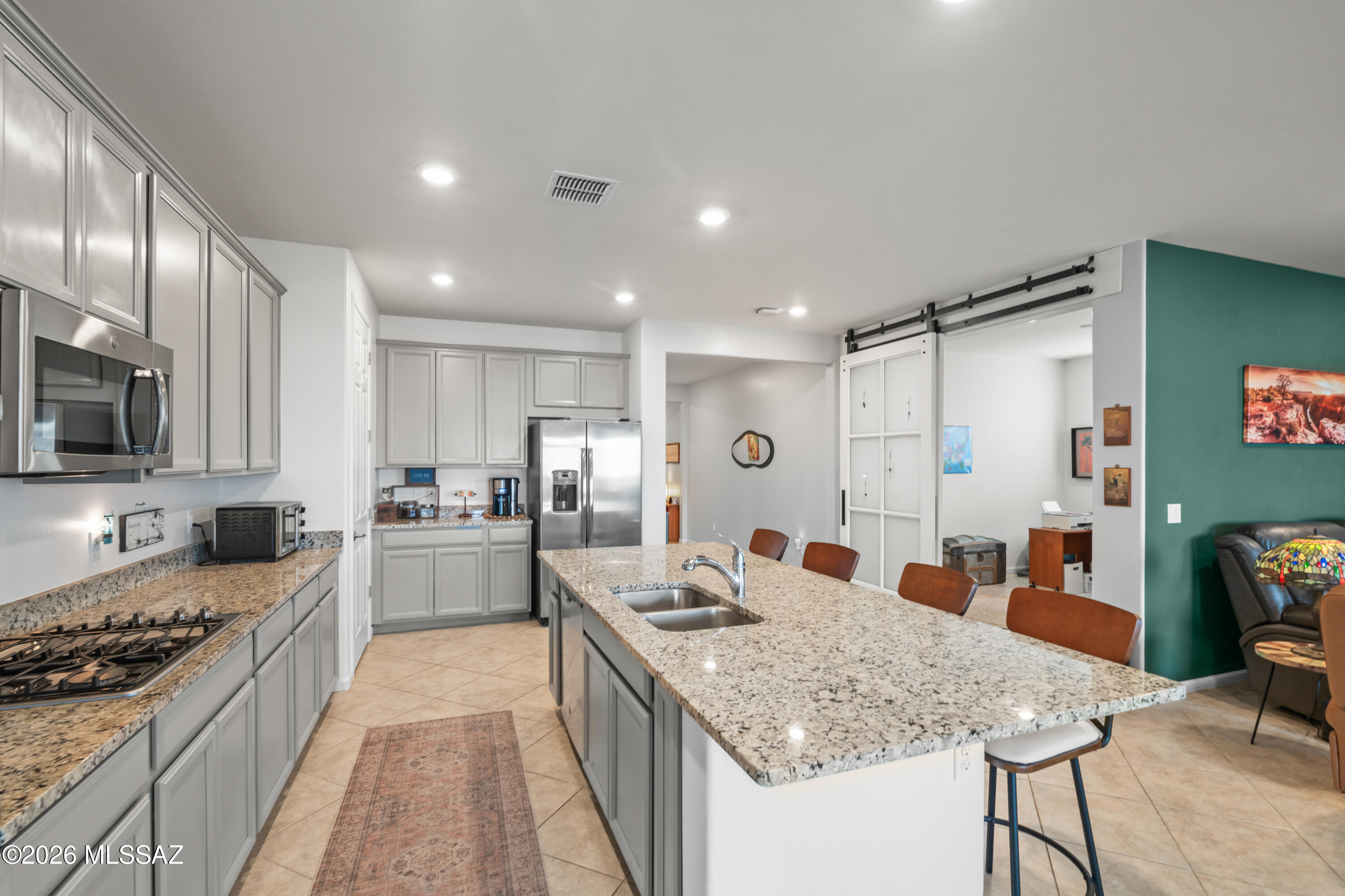 The Vistas At Rincon Knolls SQ20152600506 - Residential