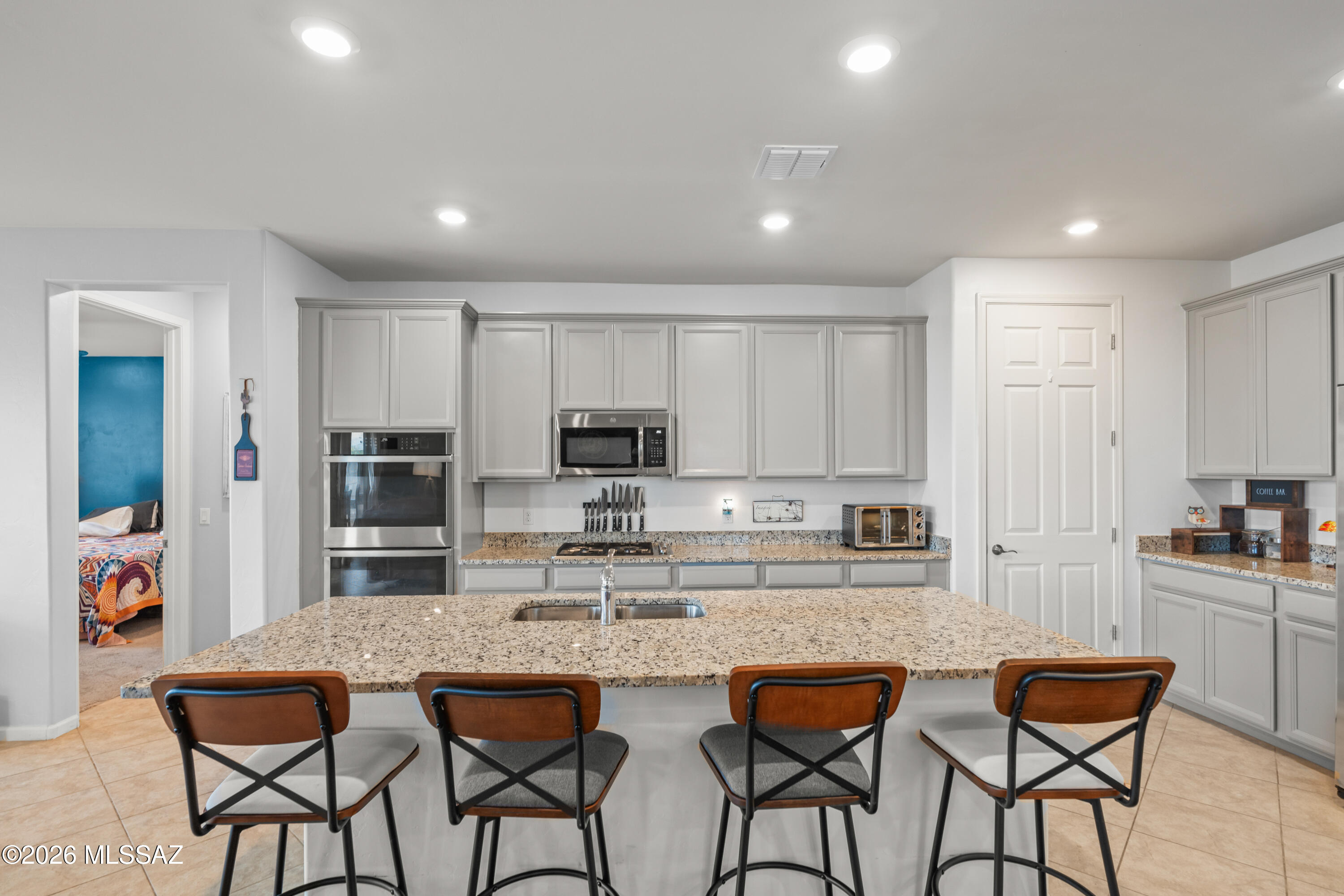 The Vistas At Rincon Knolls SQ20152600506 - Residential