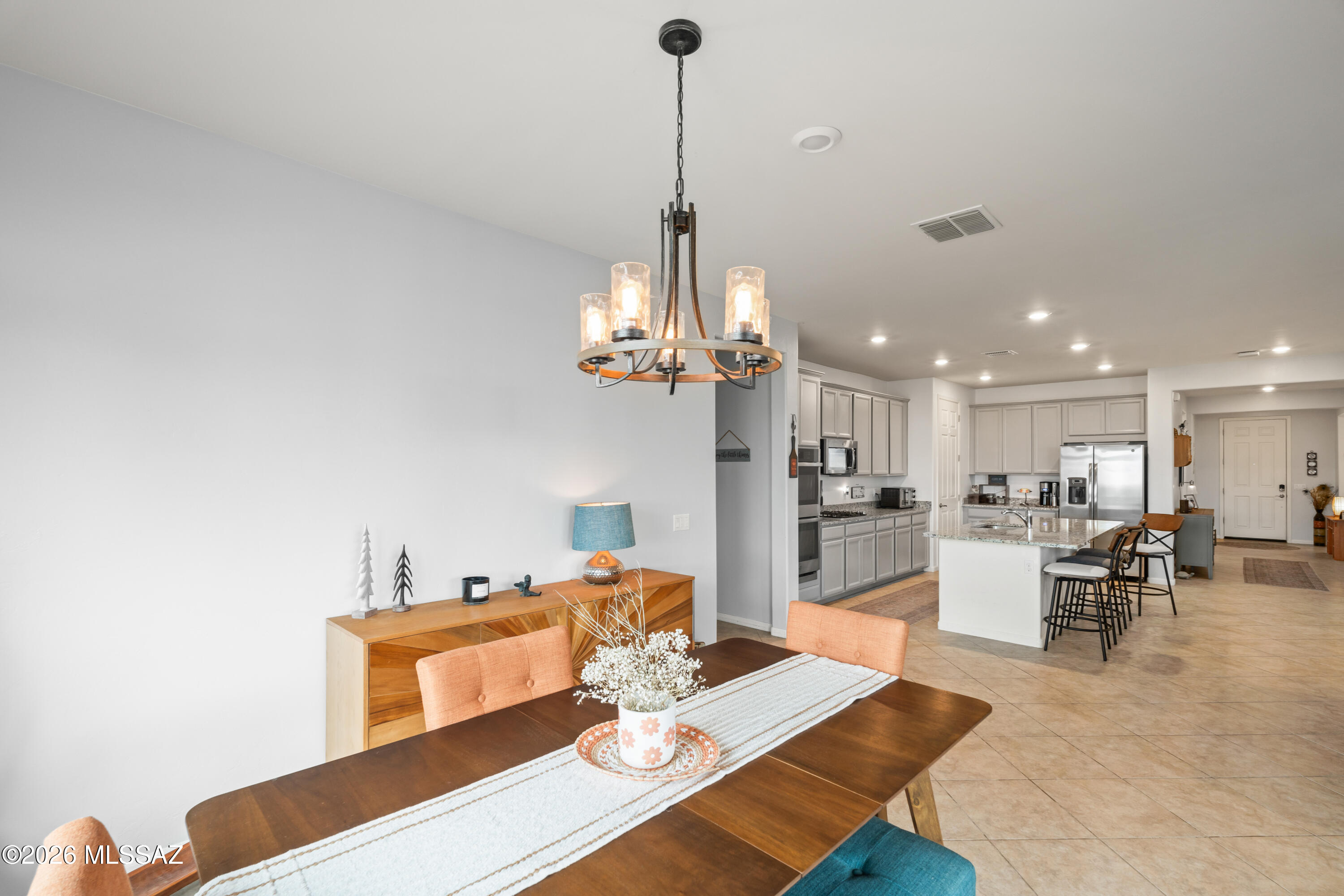 The Vistas At Rincon Knolls SQ20152600506 - Residential