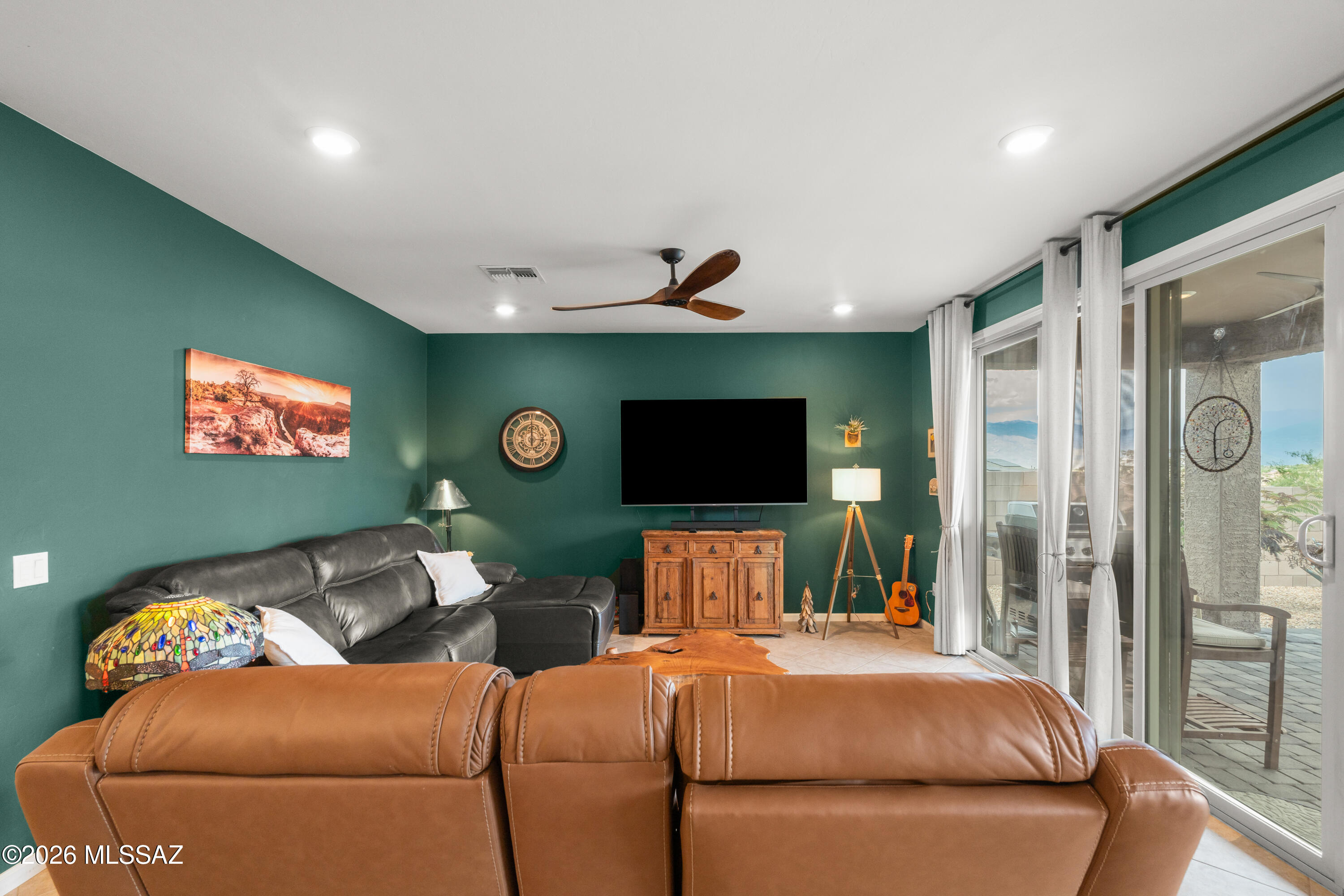 The Vistas At Rincon Knolls SQ20152600506 - Residential