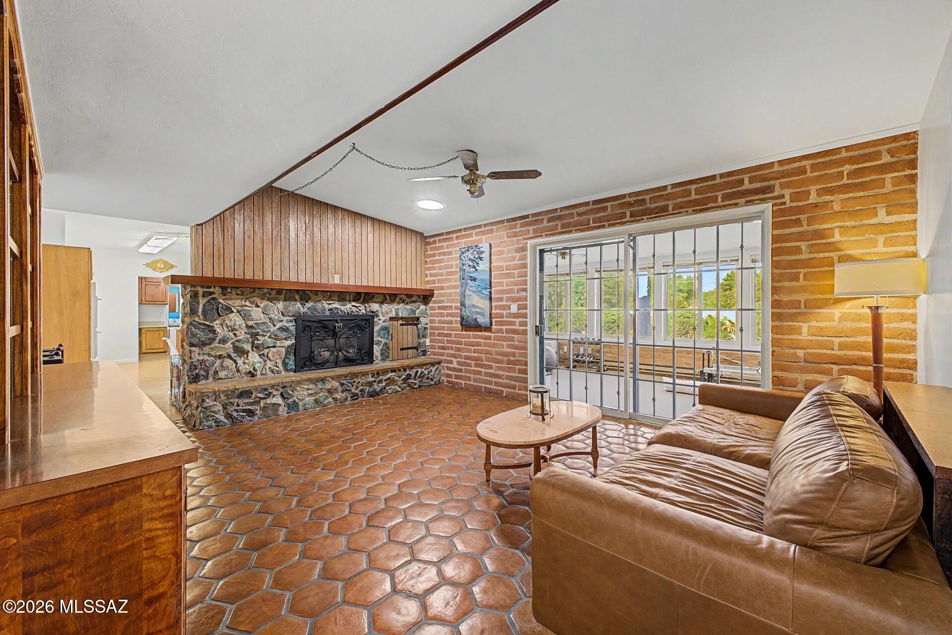 Harold Bell Wright Estates - Residential