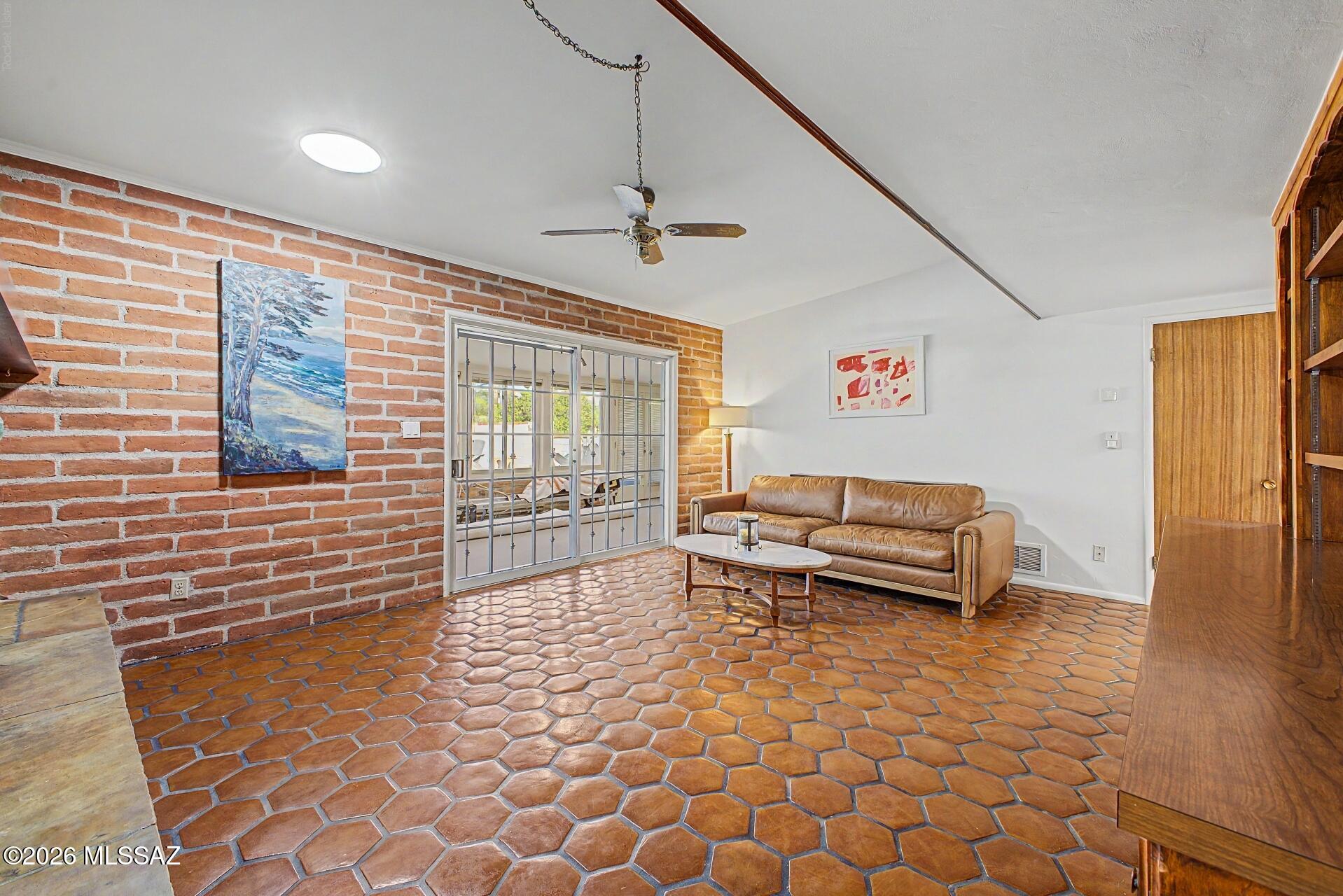 Harold Bell Wright Estates - Residential