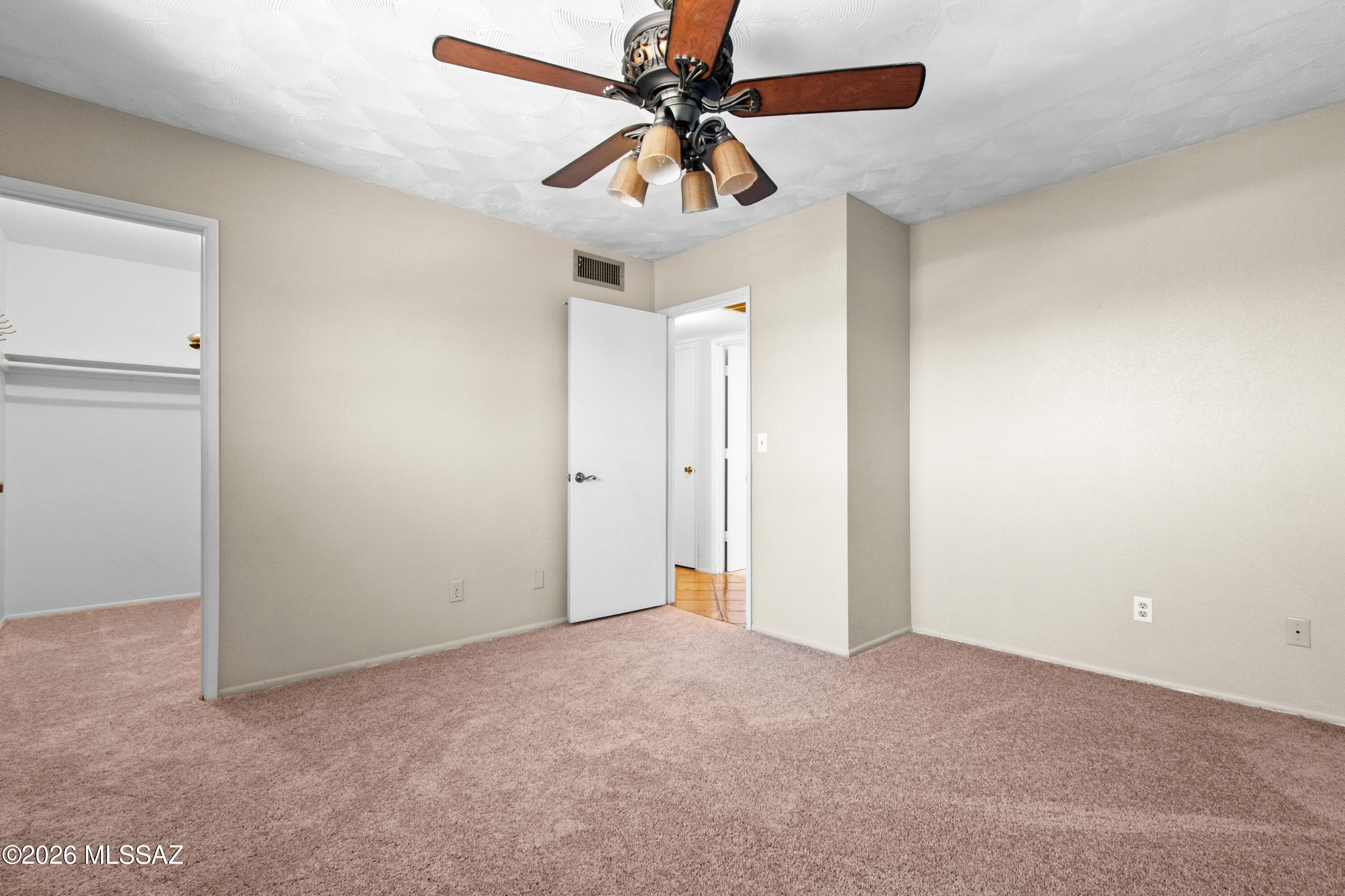 Orangewood Estates (110-212) - Residential