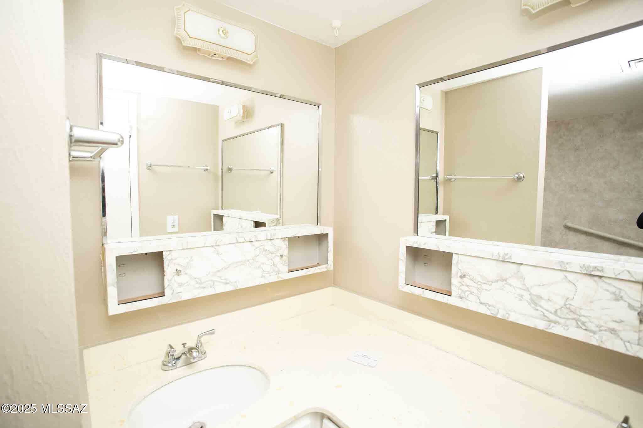 Rincon Vista (1-28) - Residential