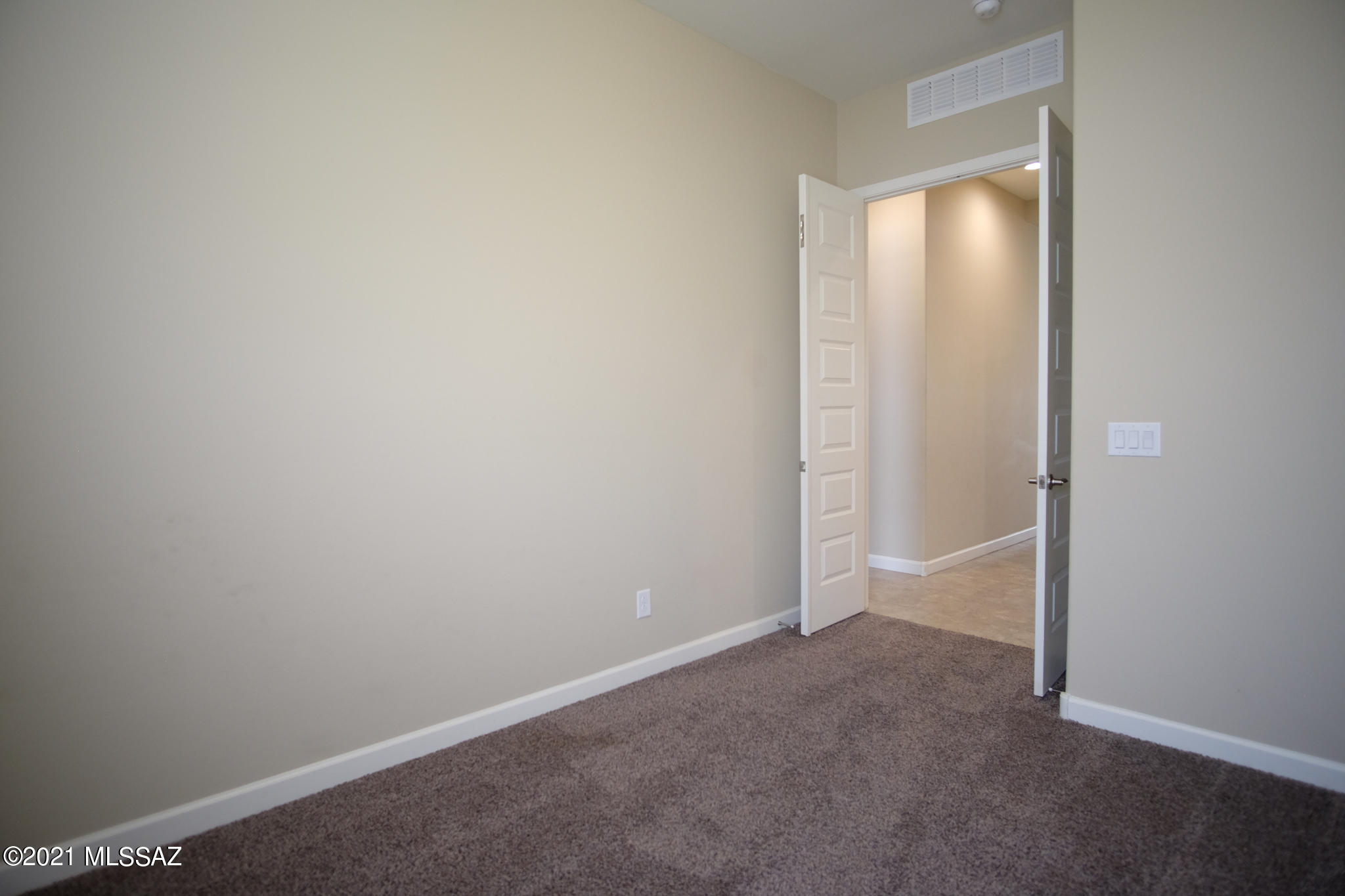 Hunter Subdivision NO. 3 (1-112) - Residential Lease