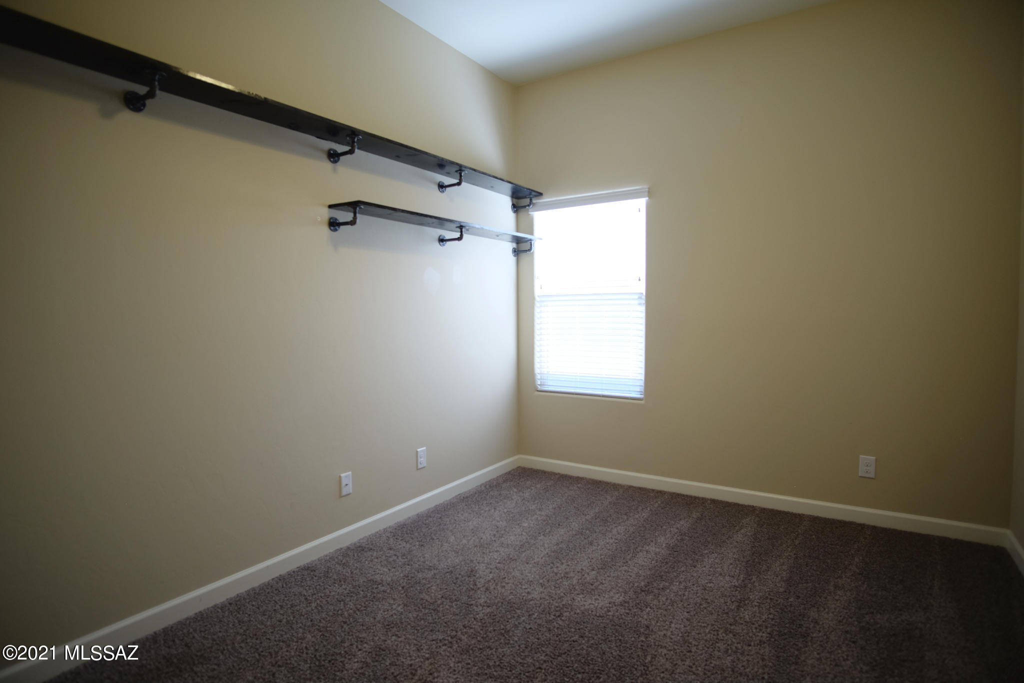 Hunter Subdivision NO. 3 (1-112) - Residential Lease