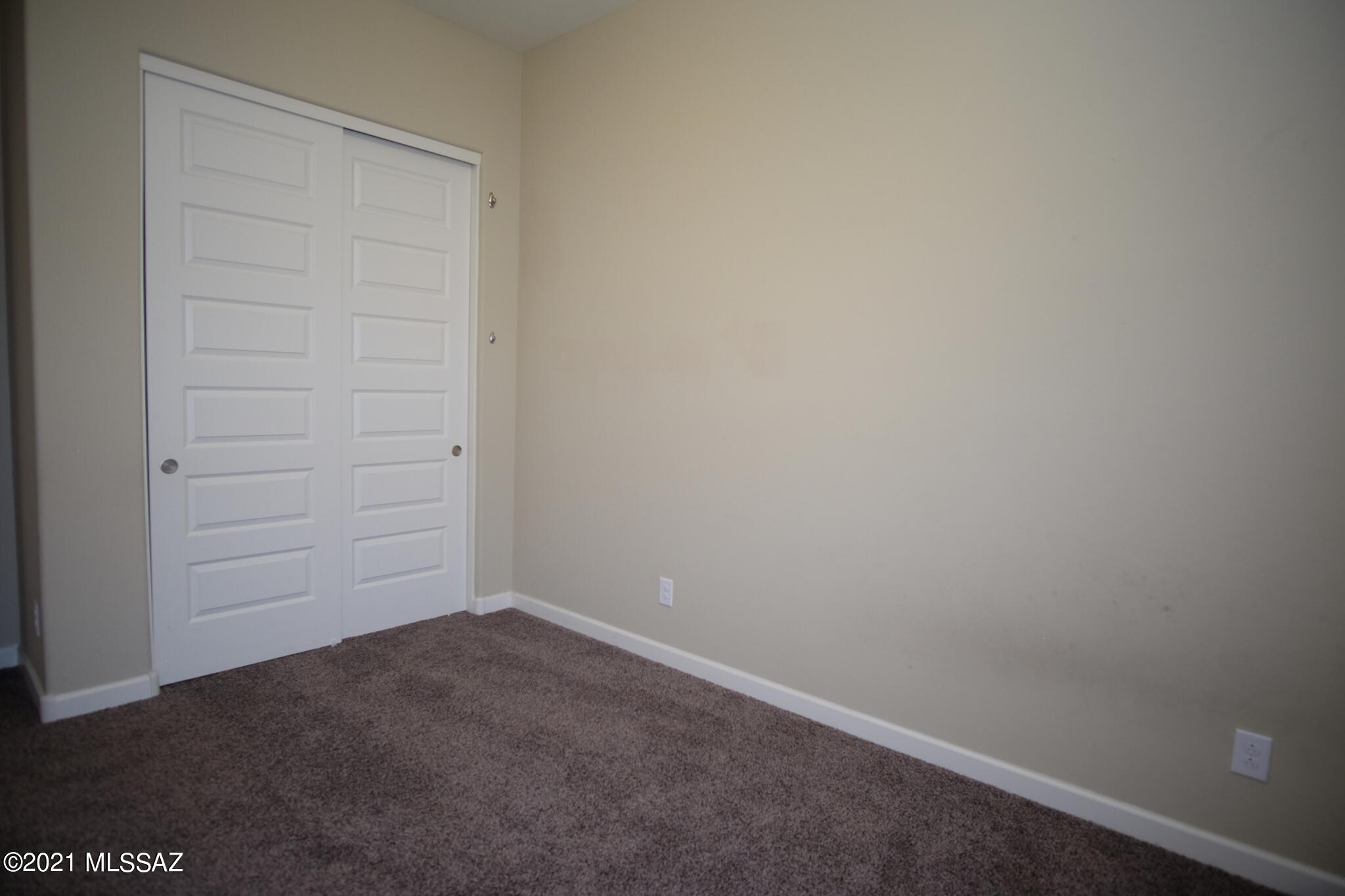Hunter Subdivision NO. 3 (1-112) - Residential Lease