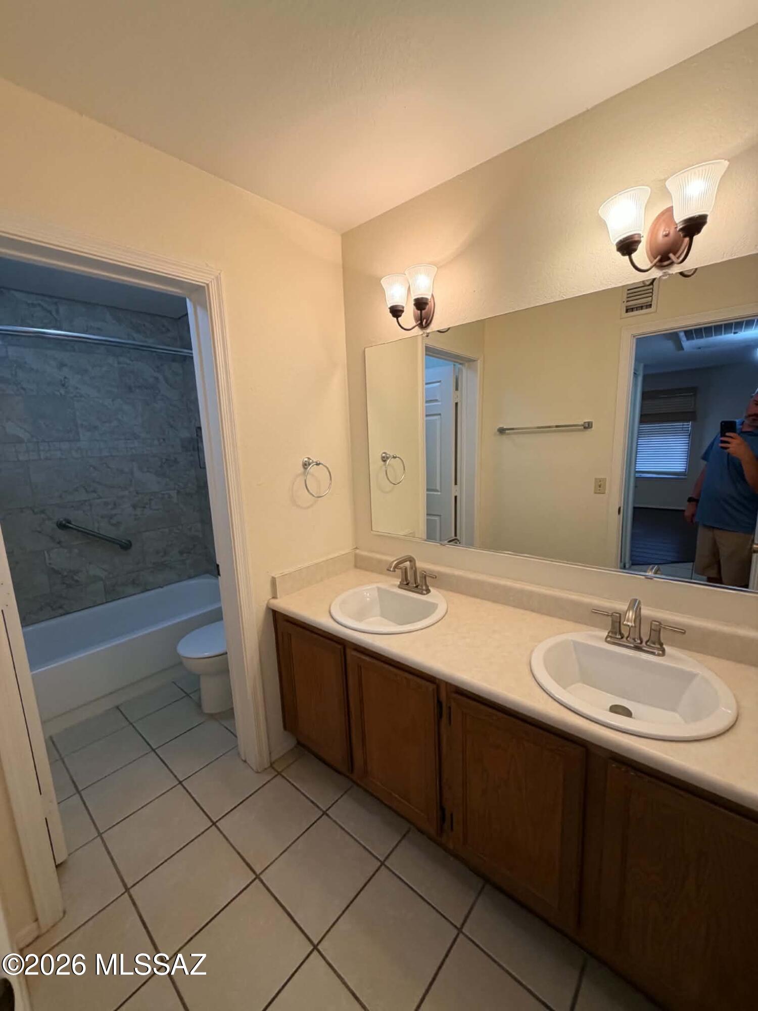 Canyon View At Ventana Condominium (1-264) - Residential