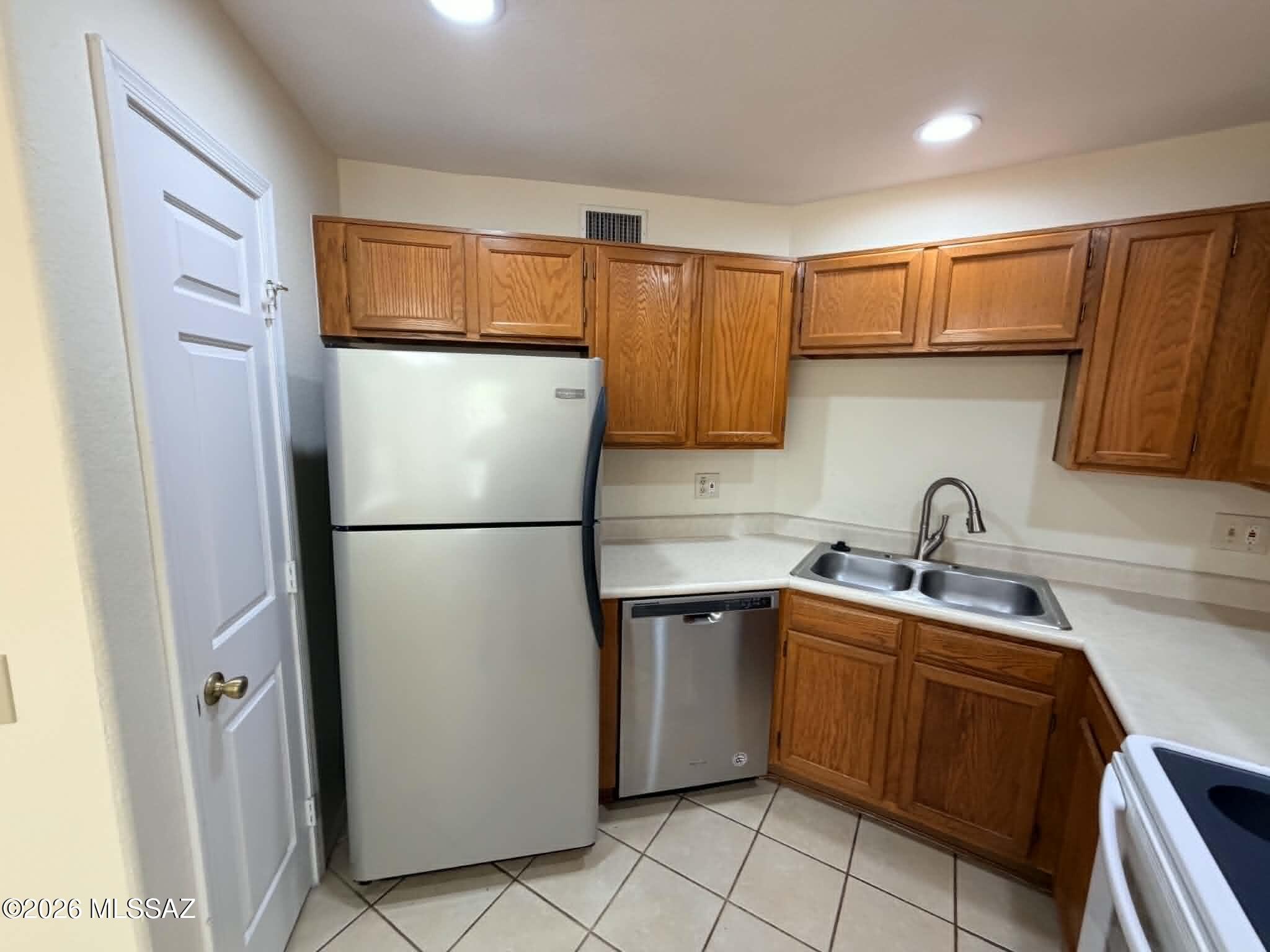 Canyon View At Ventana Condominium (1-264) - Residential