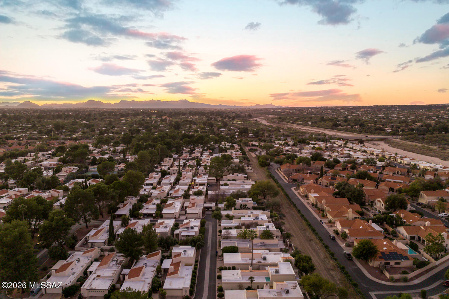 Villa Del Rio (1-148) - Residential