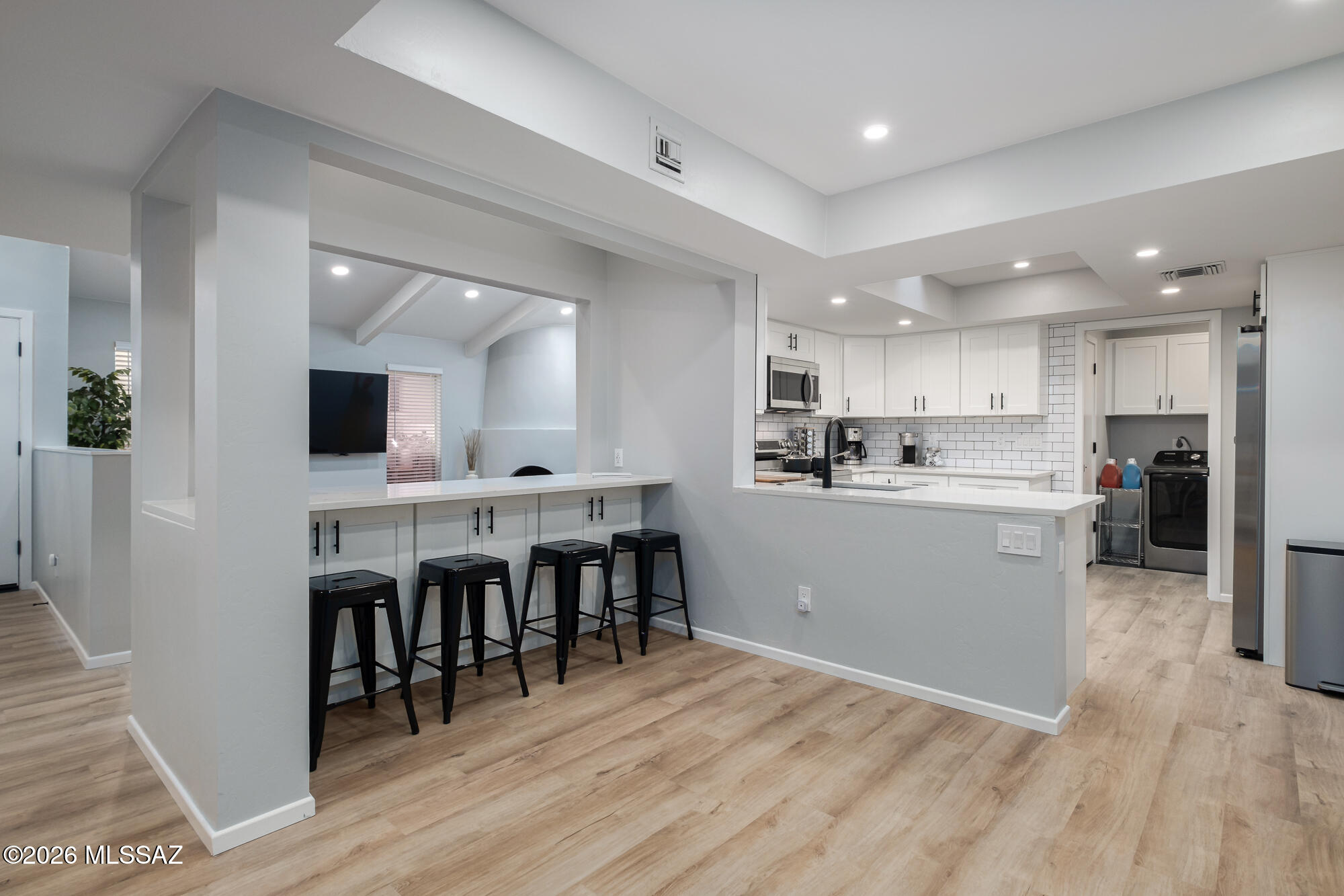 Villa Del Rio (1-148) - Residential
