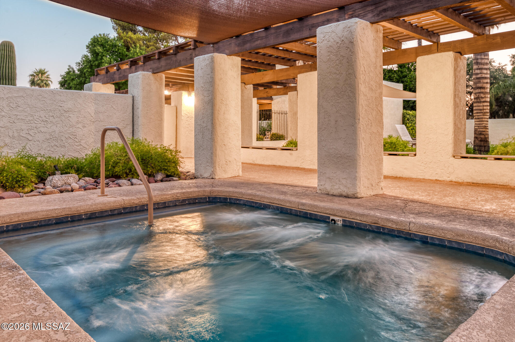 Villa Del Rio (1-148) - Residential