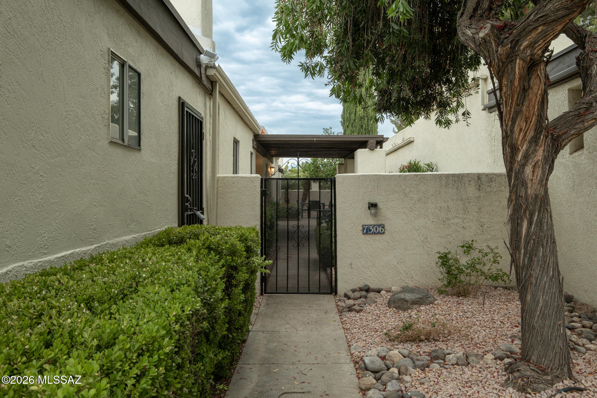 Villa Del Rio (1-148) - Residential