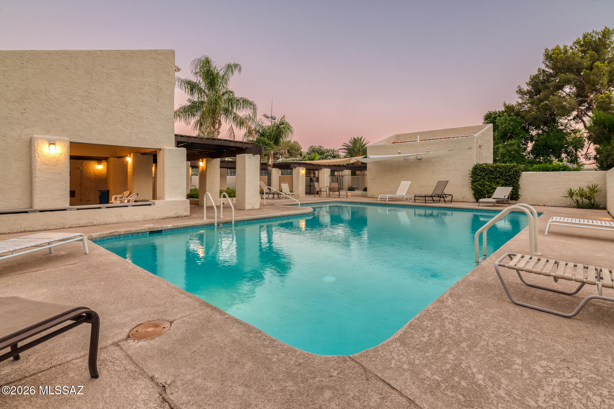 Villa Del Rio (1-148) - Residential