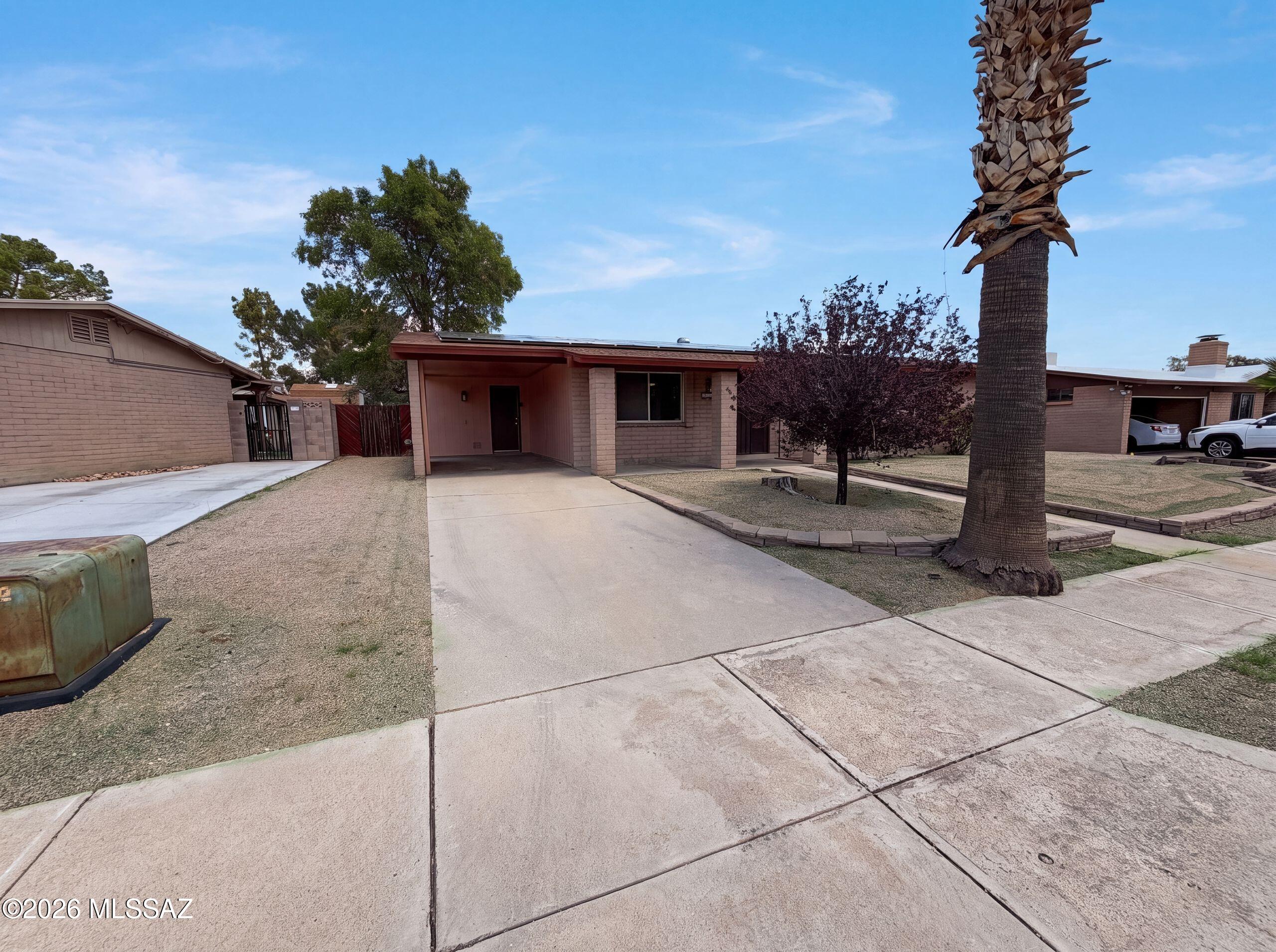 Lincoln Ridge (1-207) - Residential