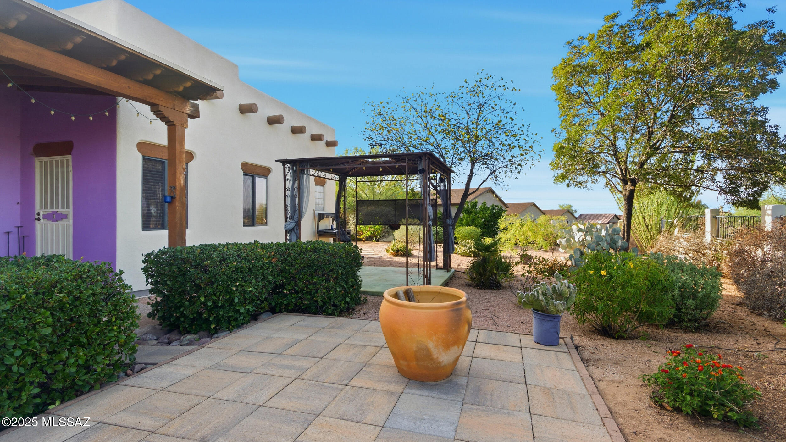 New Tucson Unit NO. 4 (1-203) - Residential