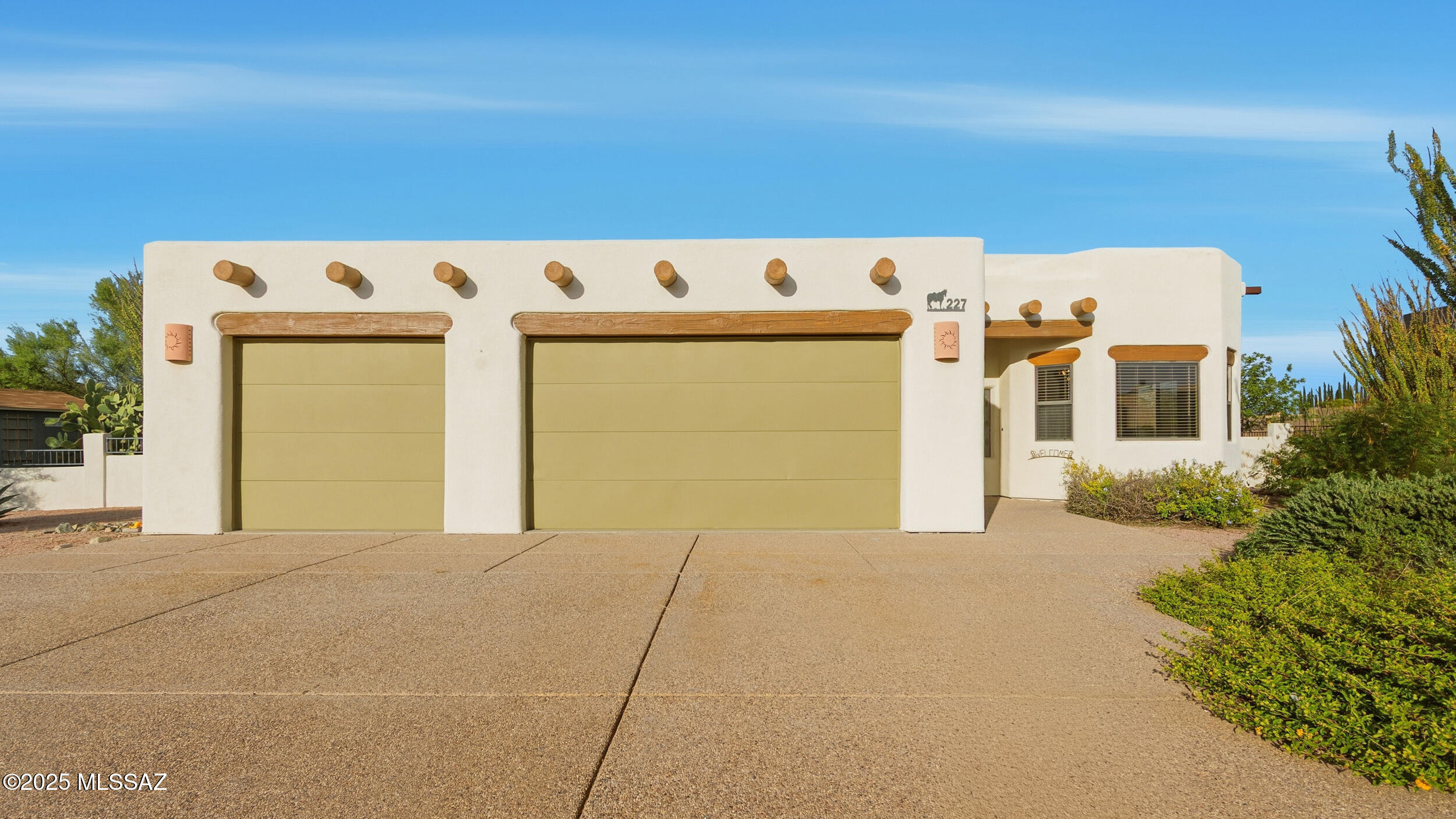 New Tucson Unit NO. 4 (1-203) - Residential