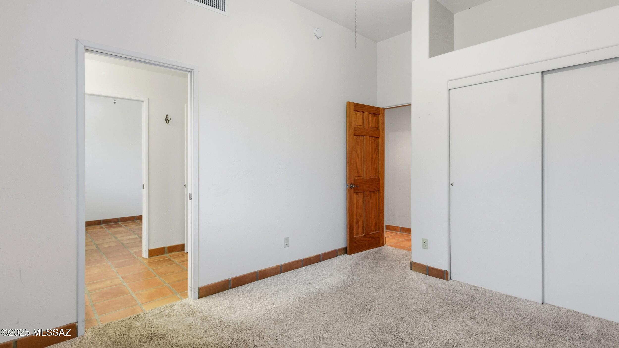 New Tucson Unit NO. 4 (1-203) - Residential