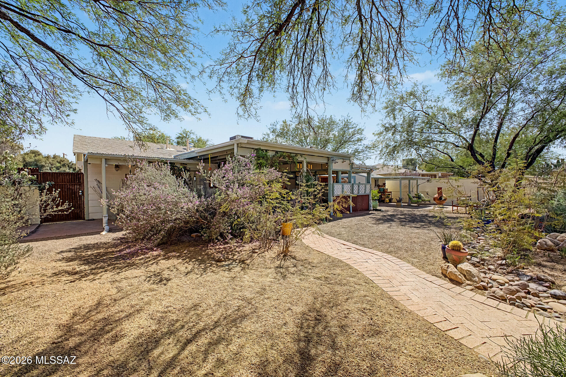Del Monte Village - Residential